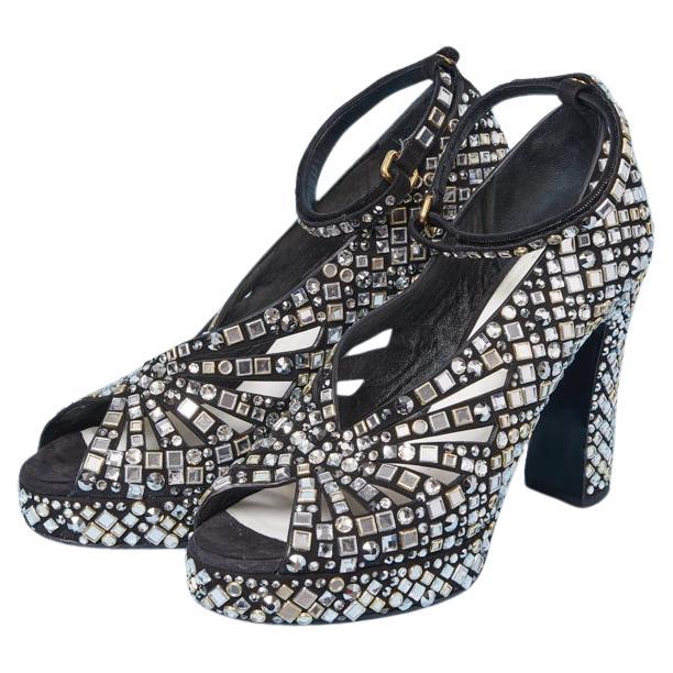 Sandalo nero con tacco alto e plateau in camoscio con strass Chanel