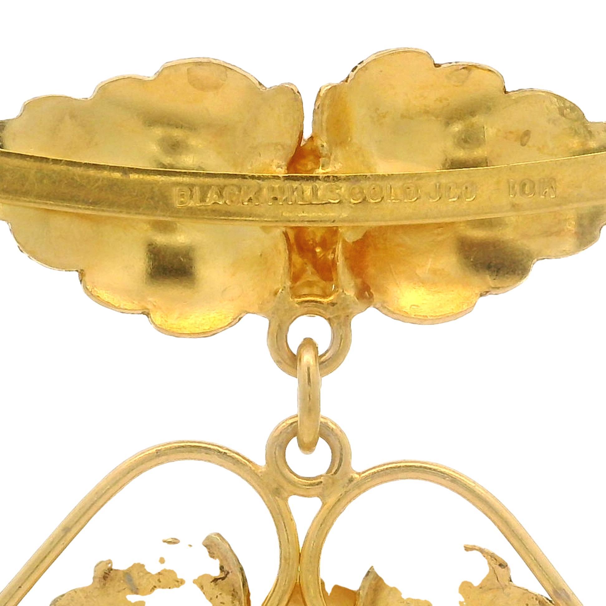 Collier pendentif Black Hills en or jaune, vert et rose 10 carats avec grande feuille détaillée Pour femmes en vente