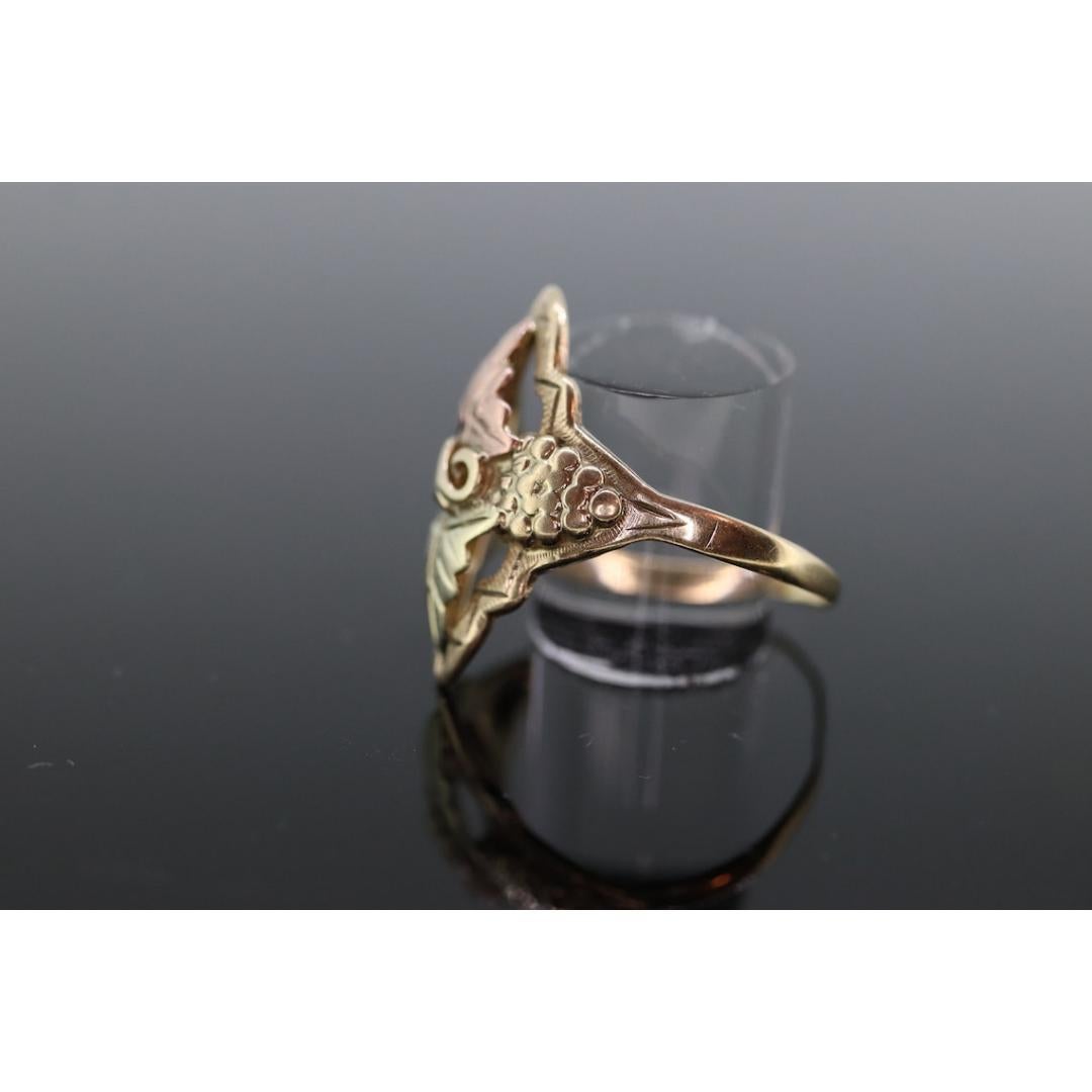 Black Hills Gold Marquise shaped Ring. FREE RESIZE. 10k Multi-Tone Black Hills For Sale 2
