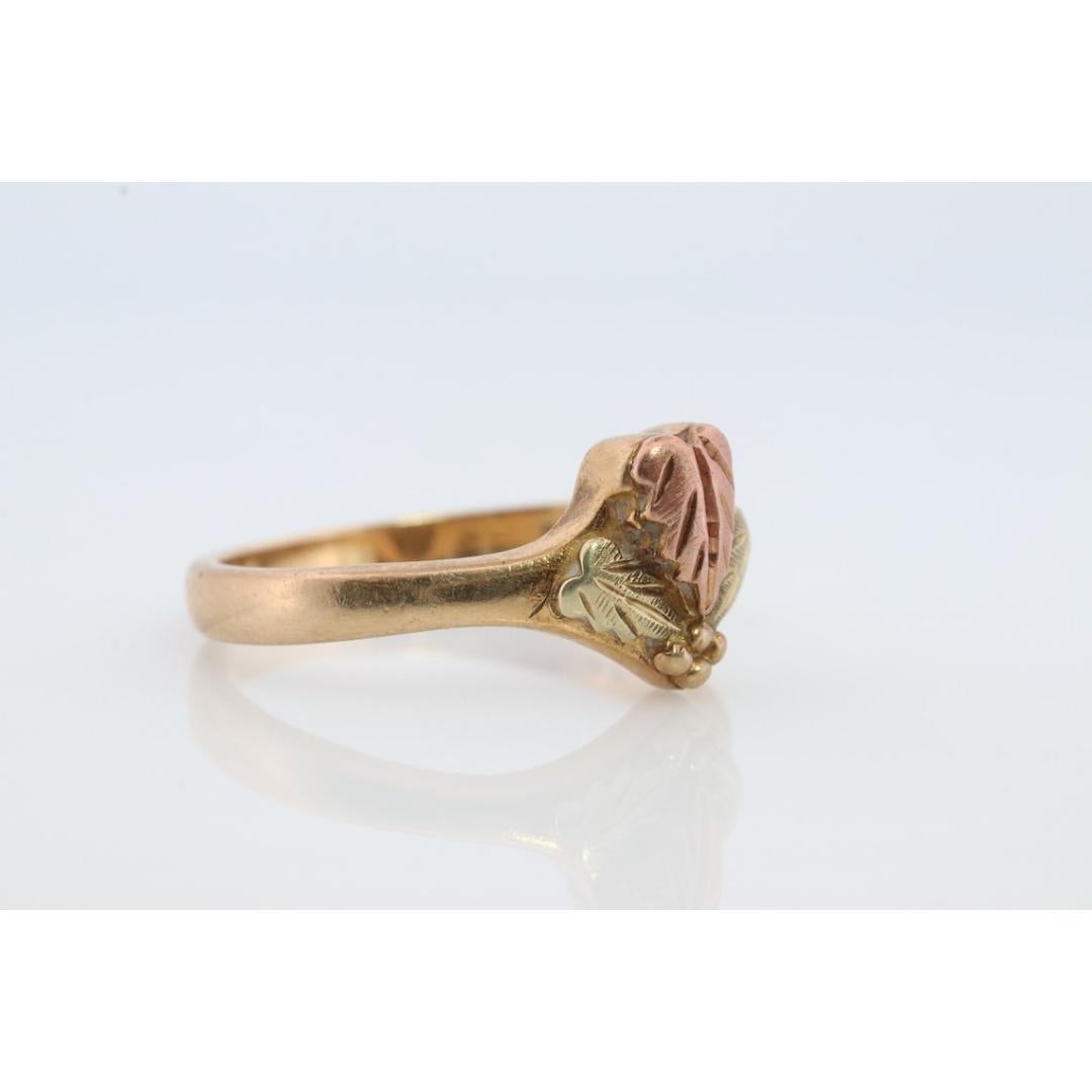 Anillo de oro de las Colinas Negras. Alianza de oro Black Hills de 10 quilates. Vintage Black Hills en venta 2