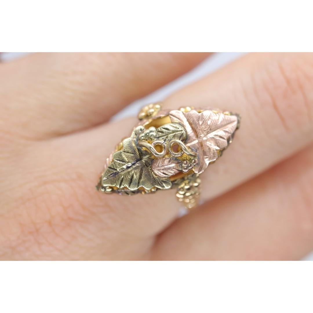 Black Hills Gold Ring. 10k Multi-Tone Black Hills Gold Statement Ring. For Sale 6