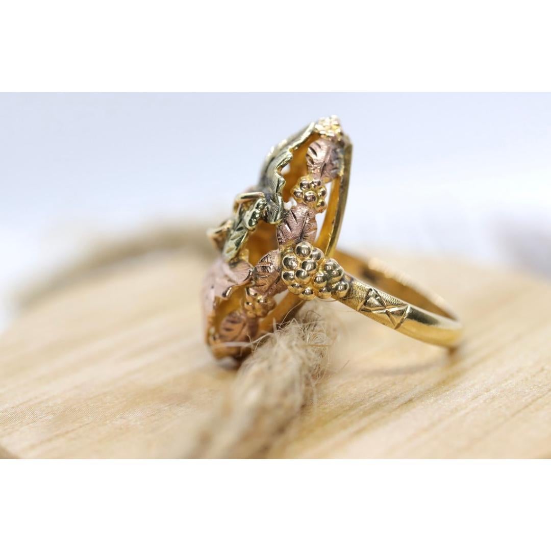 Women's Black Hills Gold Ring. 10k Multi-Tone Black Hills Gold Statement Ring. For Sale