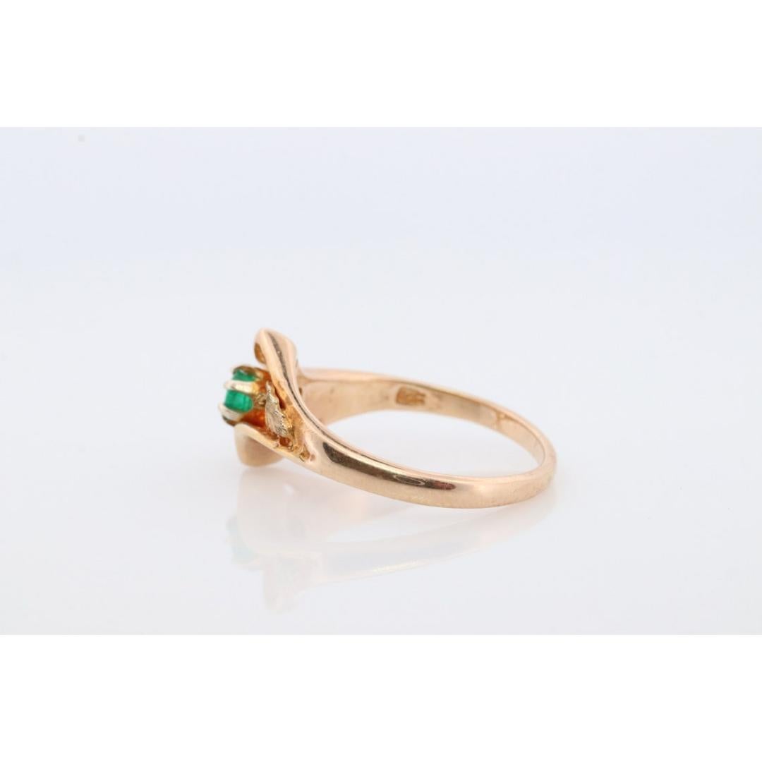 Black Hills Gold Ring. 10k Multi-Tone Emerald Black Hills Gold Statement Ring. In Good Condition For Sale In Port Charlotte, FL
