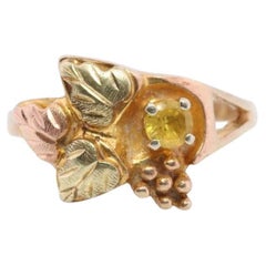 Black Hills Gold Ring beautiful Yellow SAPPHIRE. 10k Multi-Tone Black Hills Gold
