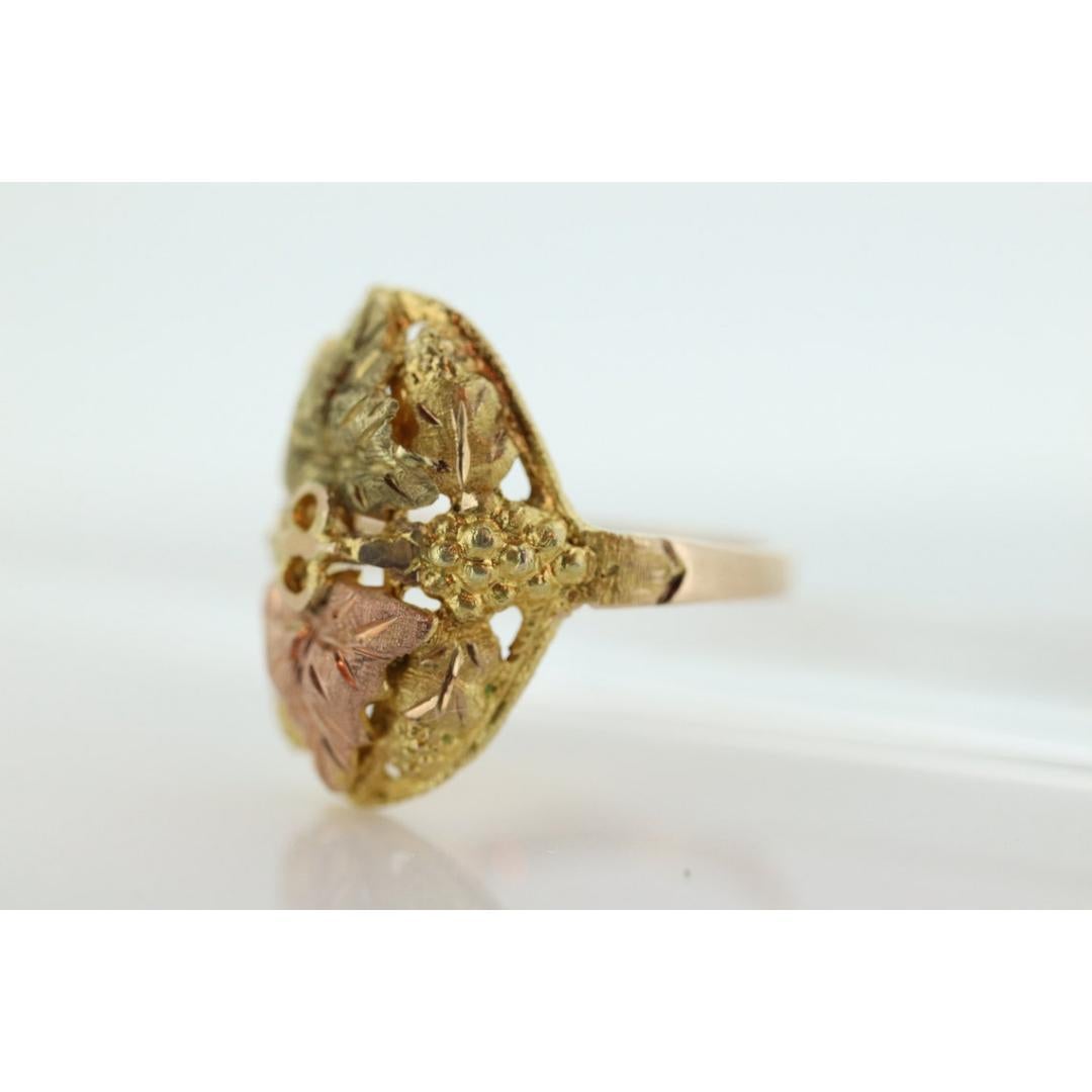 Black Hills Gold Statement ring. 10k Multi-Tone Black Hills Gold Multi Color In Good Condition For Sale In Port Charlotte, FL