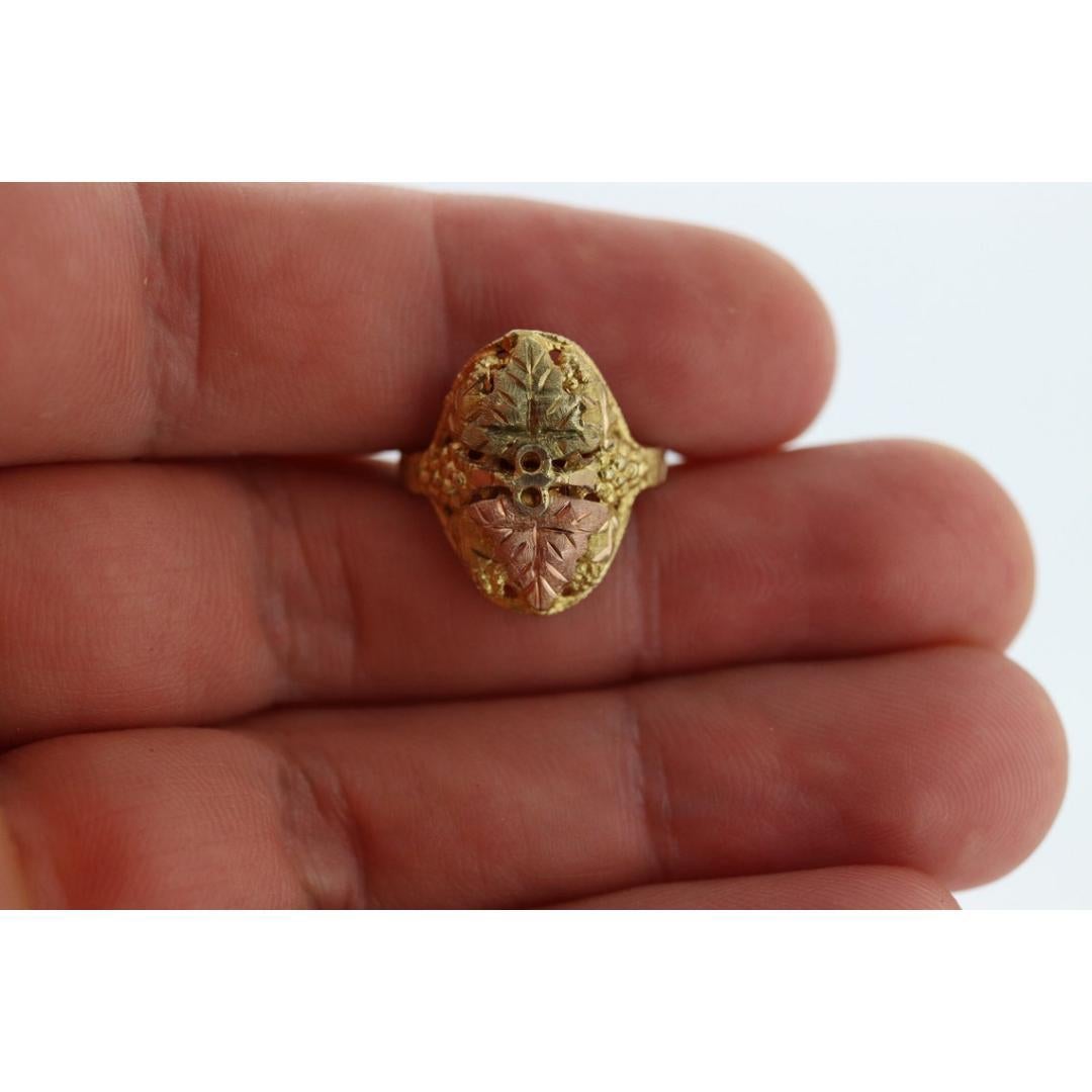 Women's or Men's Black Hills Gold Statement ring. 10k Multi-Tone Black Hills Gold Multi Color For Sale