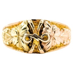 Black Hills Gold Tri-Color Leaf Ring in 10k Tri-Tone Gold