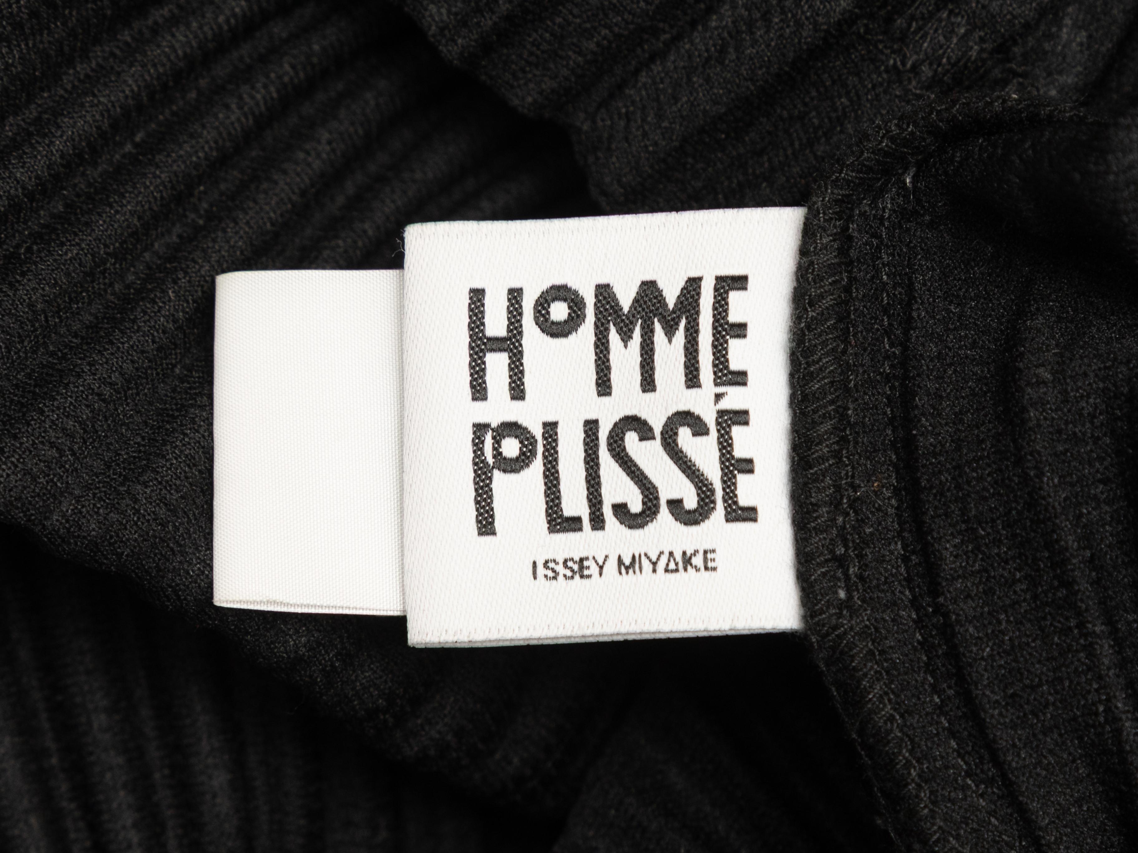 Noir Homme Plisse Issey Miyake Long Sleeve Top Designer Size 2 en vente 1