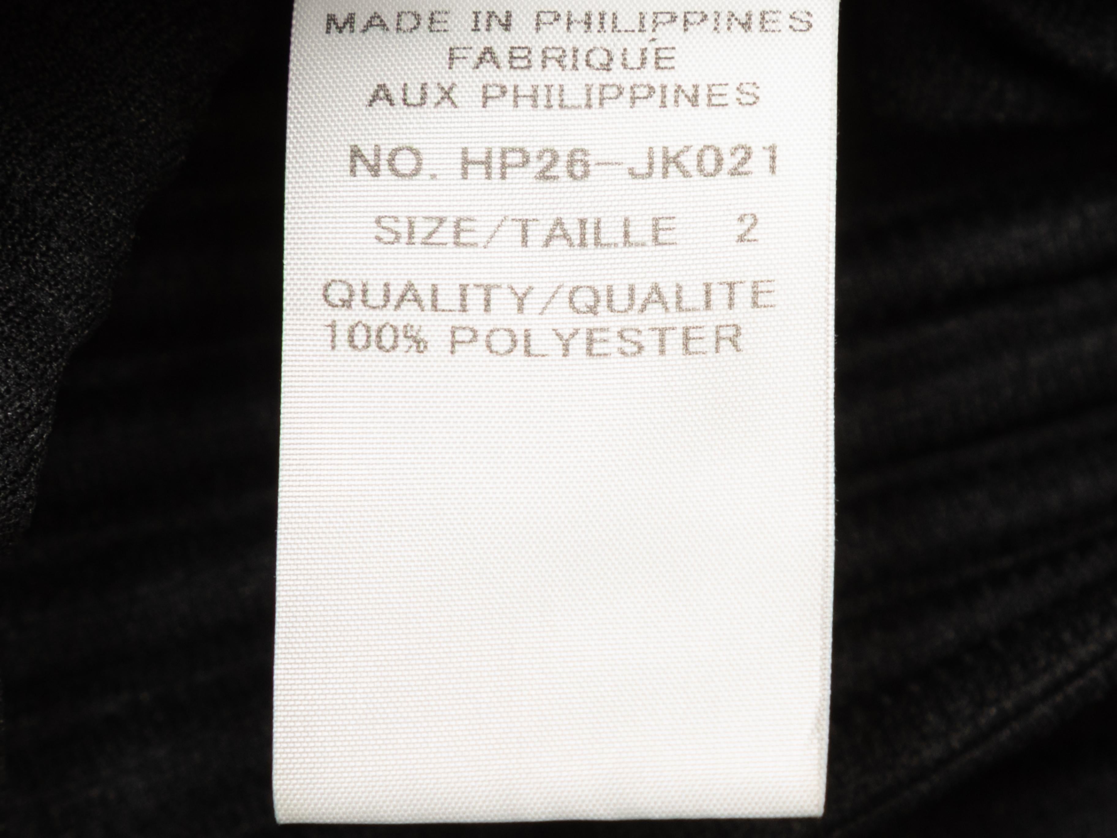Noir Homme Plisse Issey Miyake Long Sleeve Top Designer Size 2 en vente 2