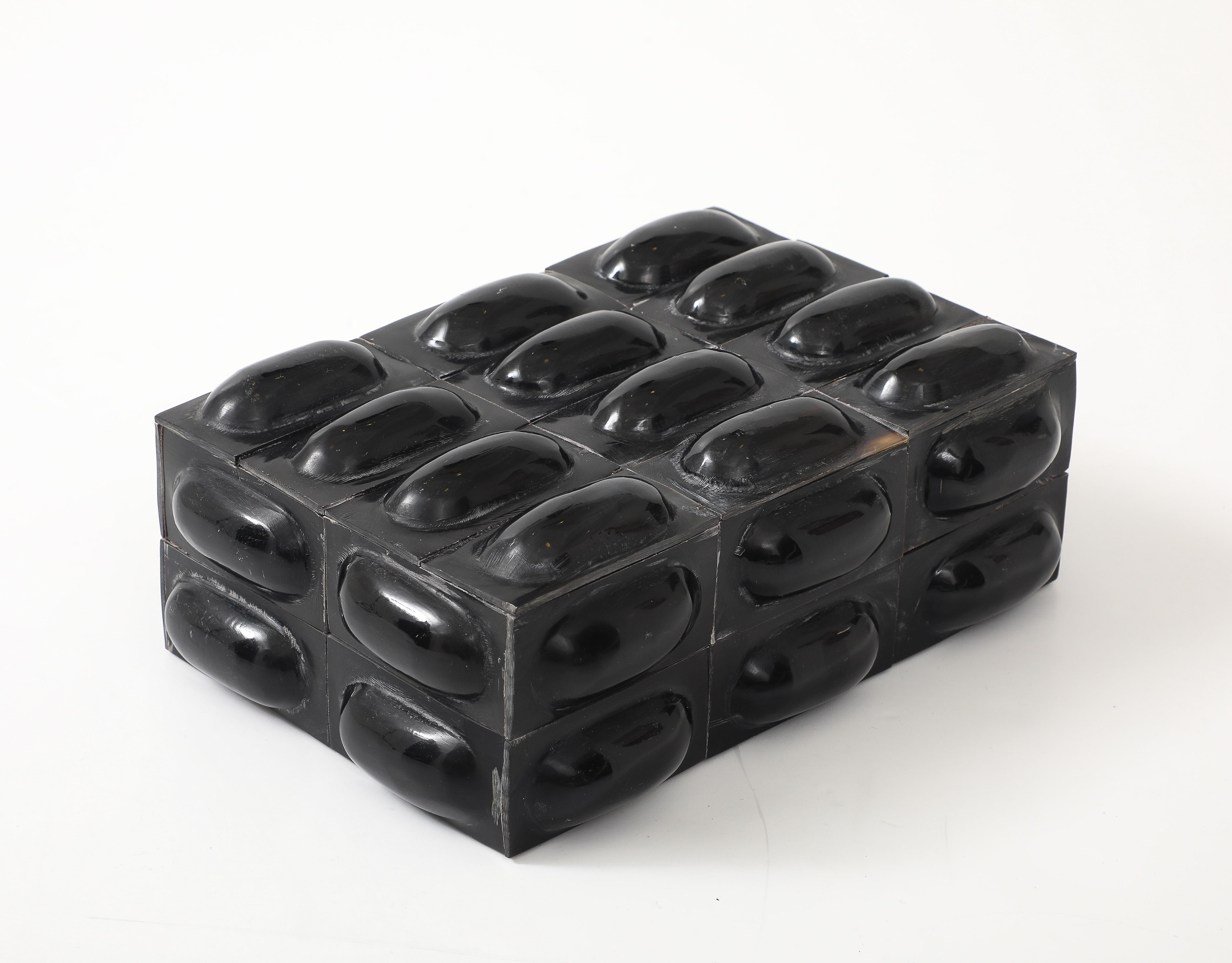 Black Horn Oval Tiled Box In New Condition For Sale In New York, NY