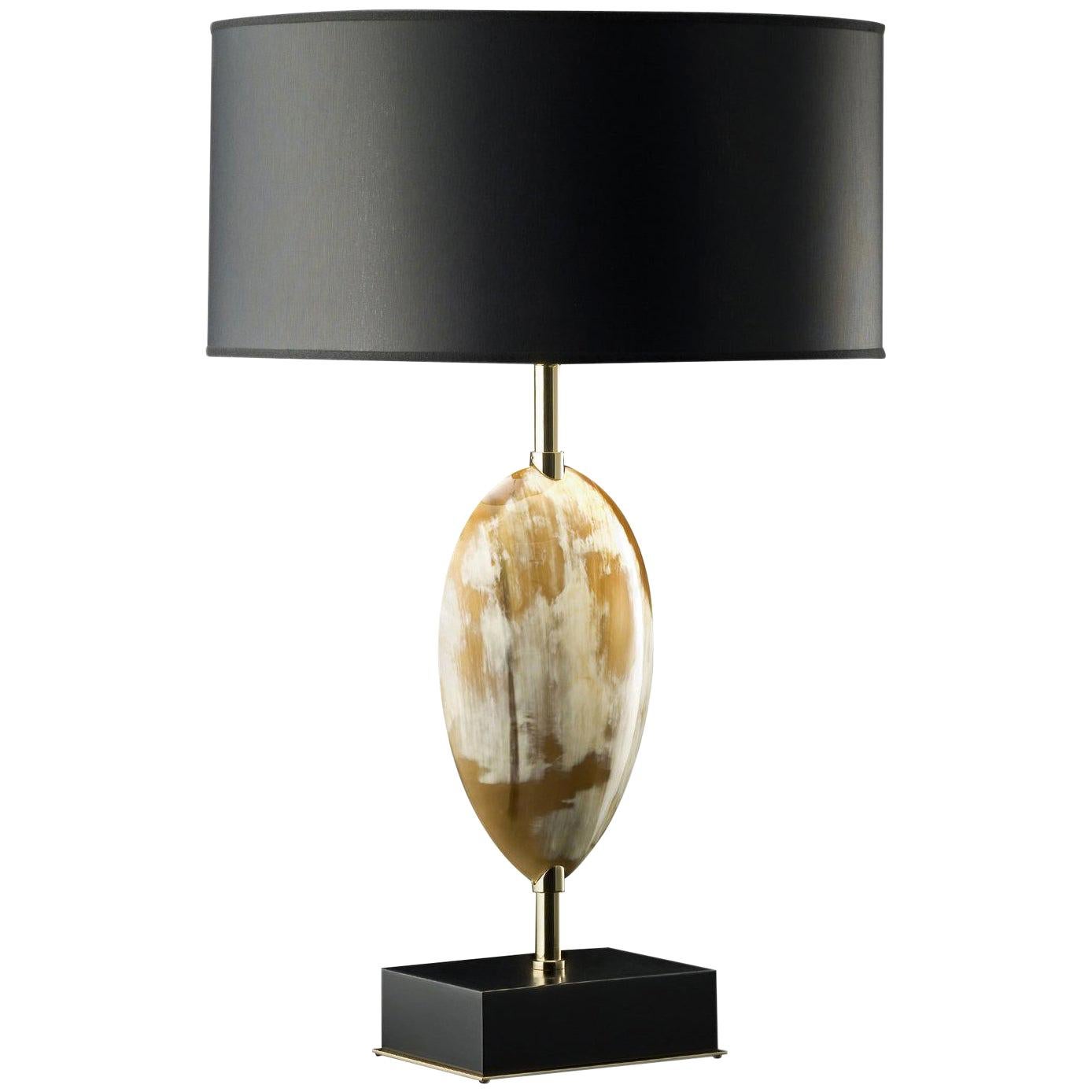 Lampada da tavolo in corno nero