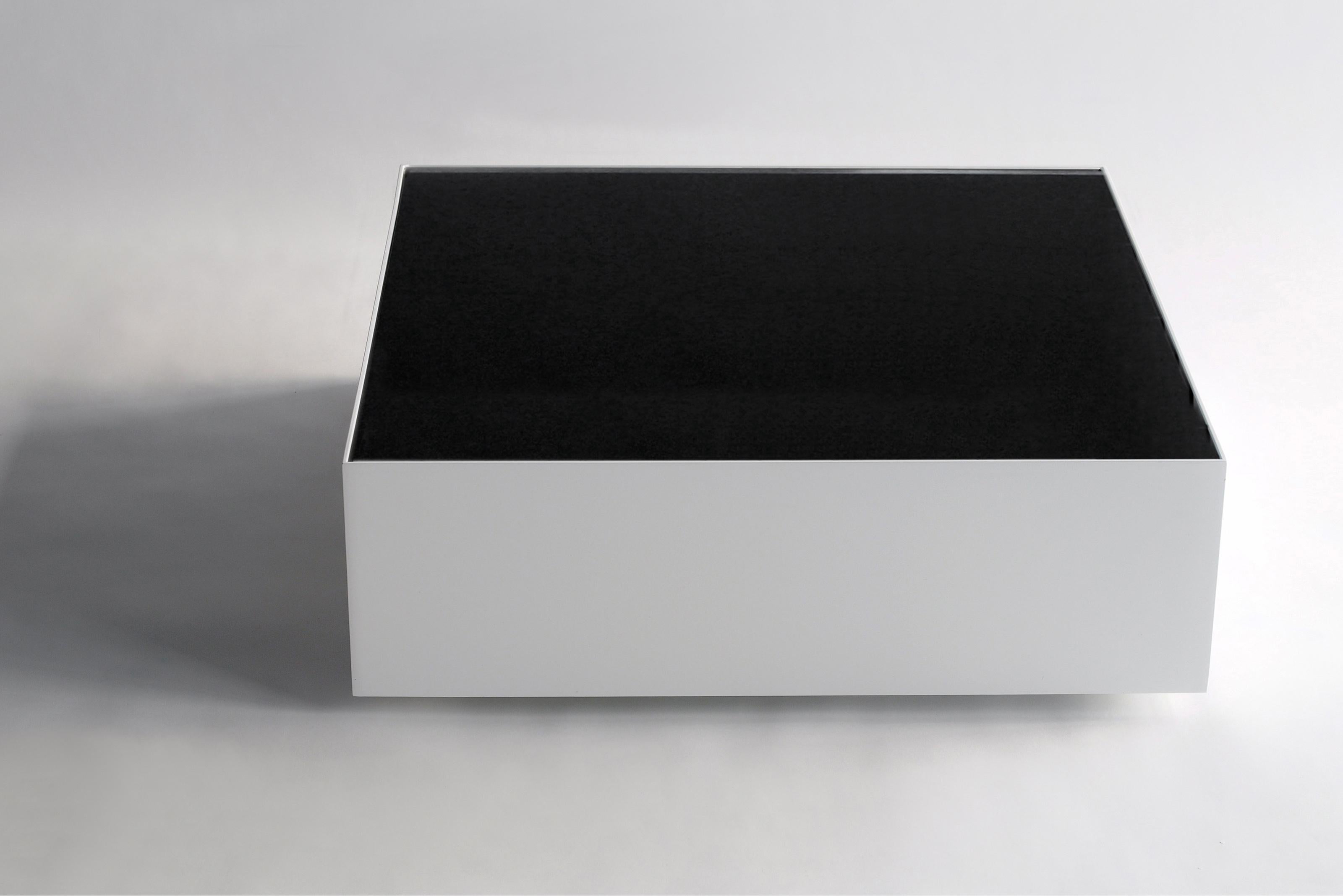 Black Ice Couchtisch von Phase Design, Chrom poliert (Beschichtet) im Angebot