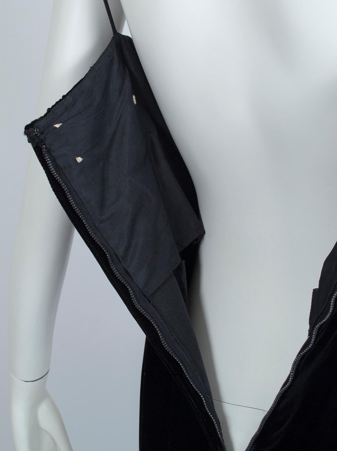 Black Silk Velvet Imperialist Chandelier Bead and Passementerie Gown–XS-S, 1950s For Sale 8