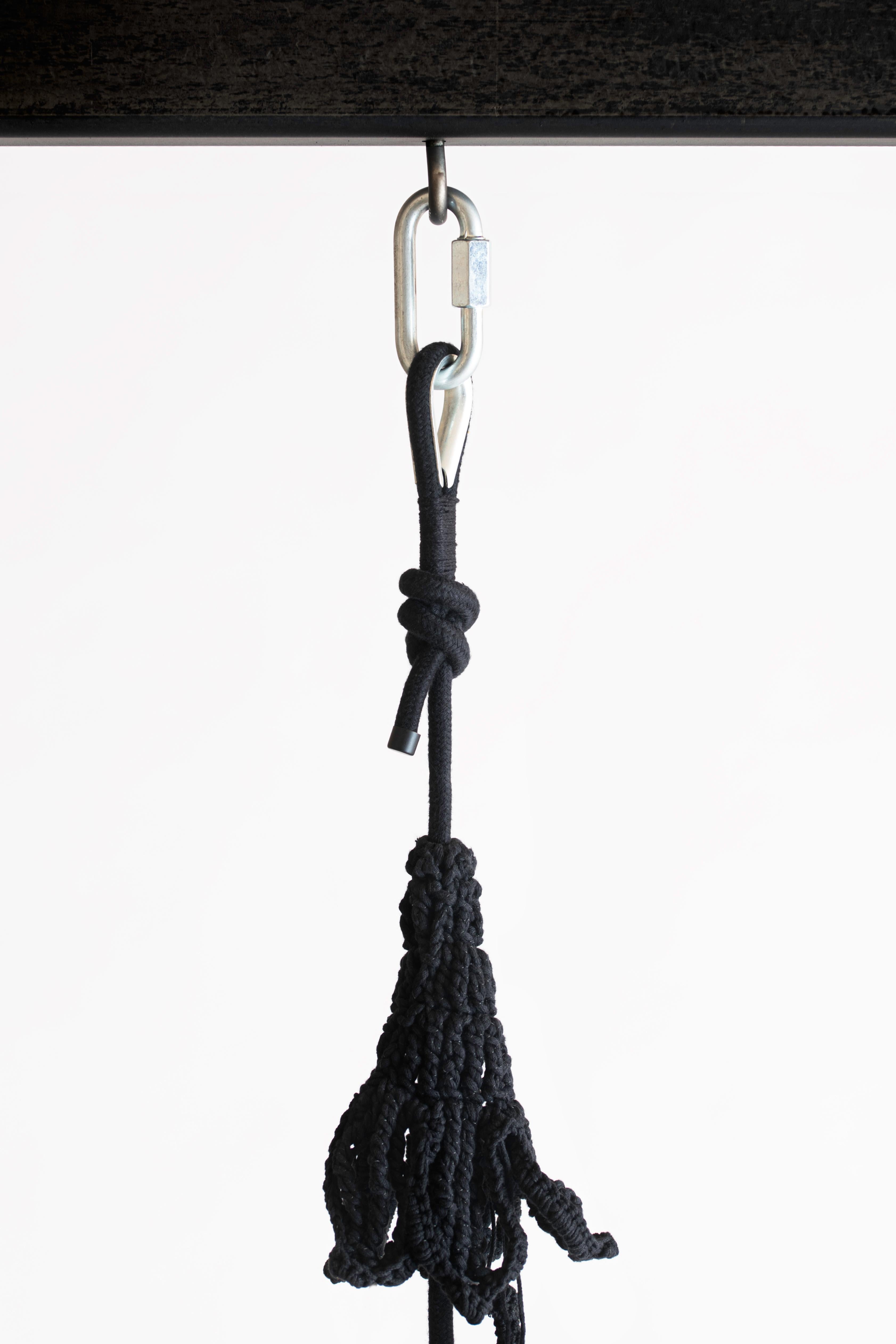 Black Indoor Swing Handmade Crochet in Cotton & Polyester with Matte Iron Seat In New Condition For Sale In Tel Aviv, IL