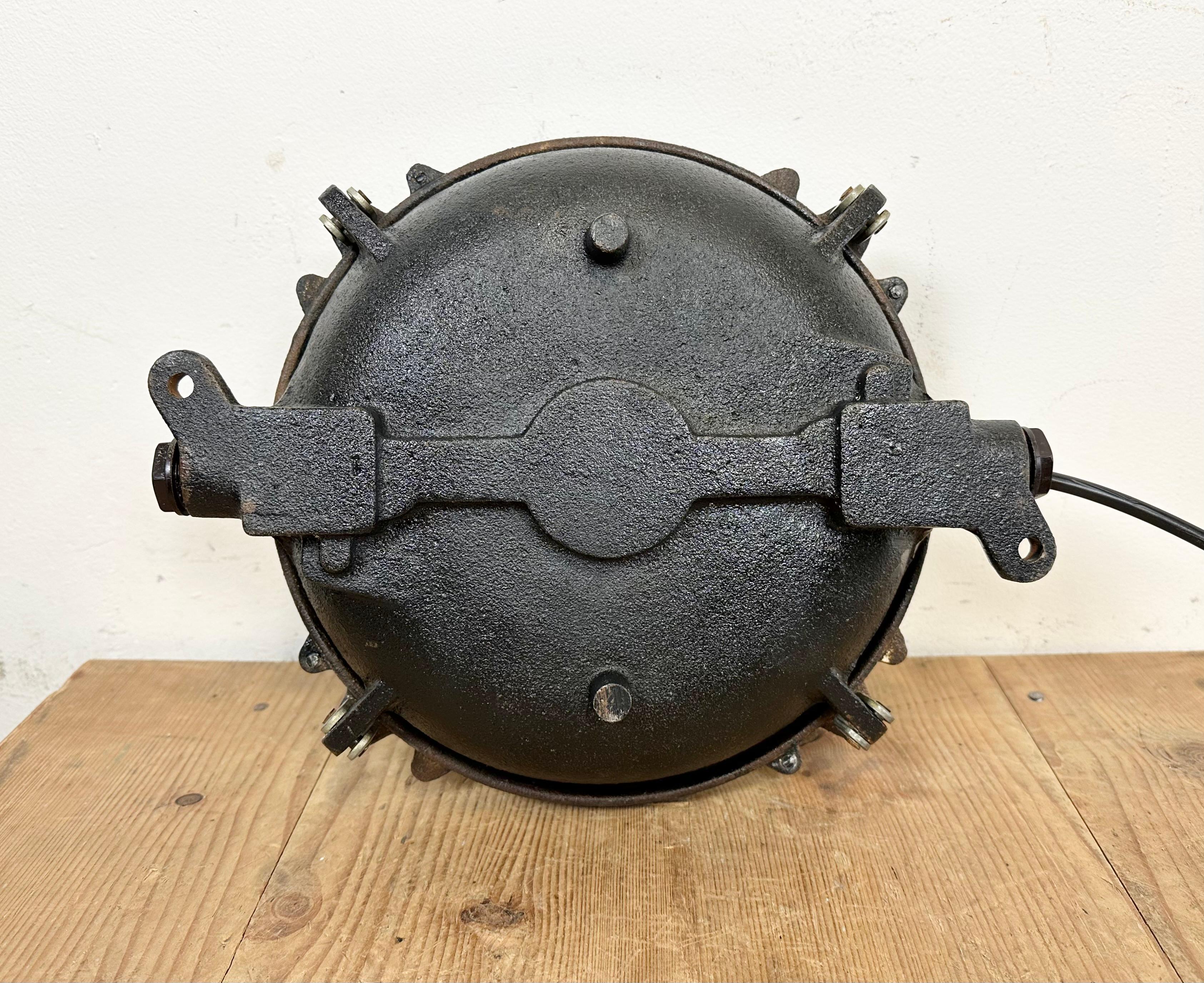 Black Industrial Cast Iron Wall or Ceiling Light from Elektrosvit, 1960s For Sale 9