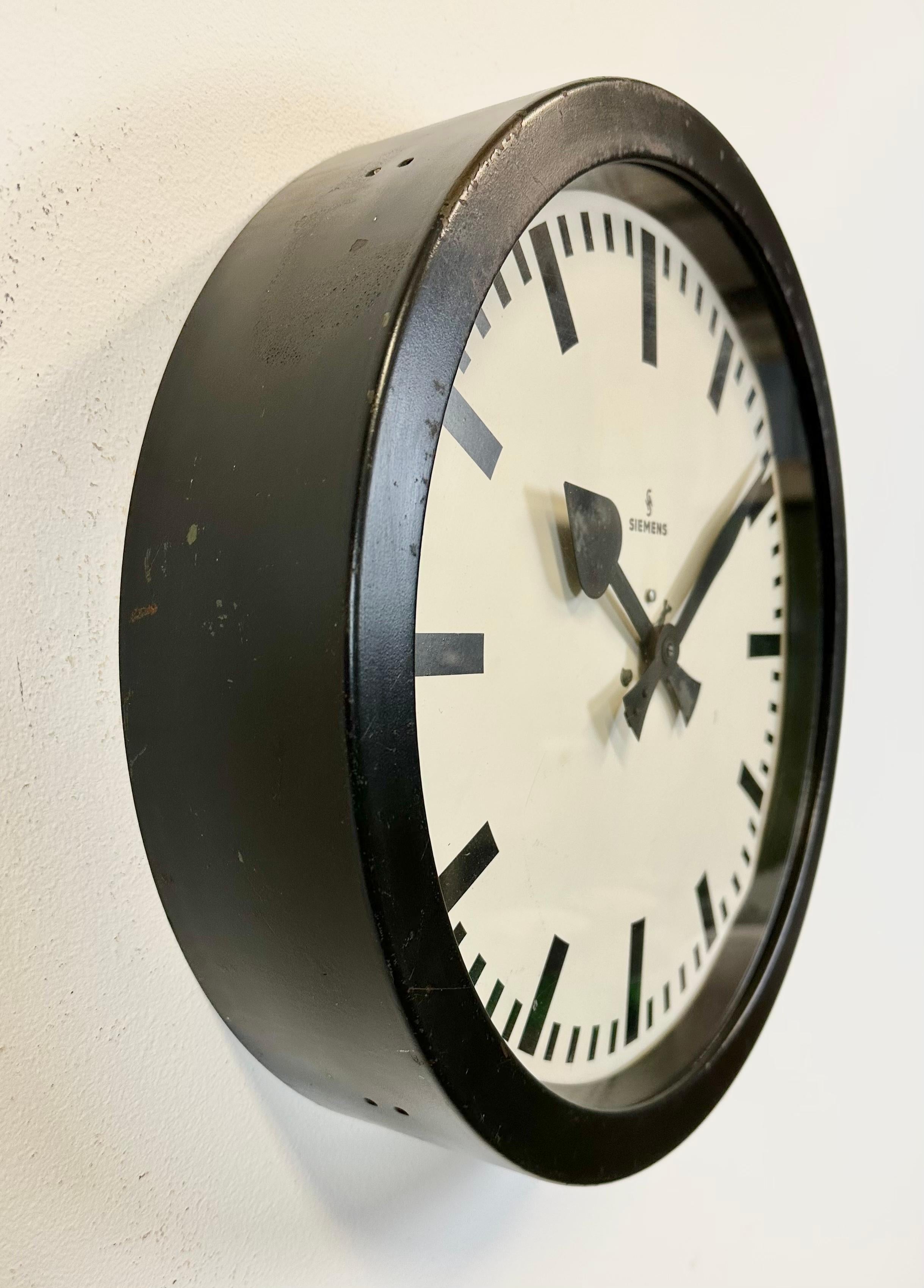 20th Century Black Industrial Factory Wall Clock from Siemens, 1950s For Sale