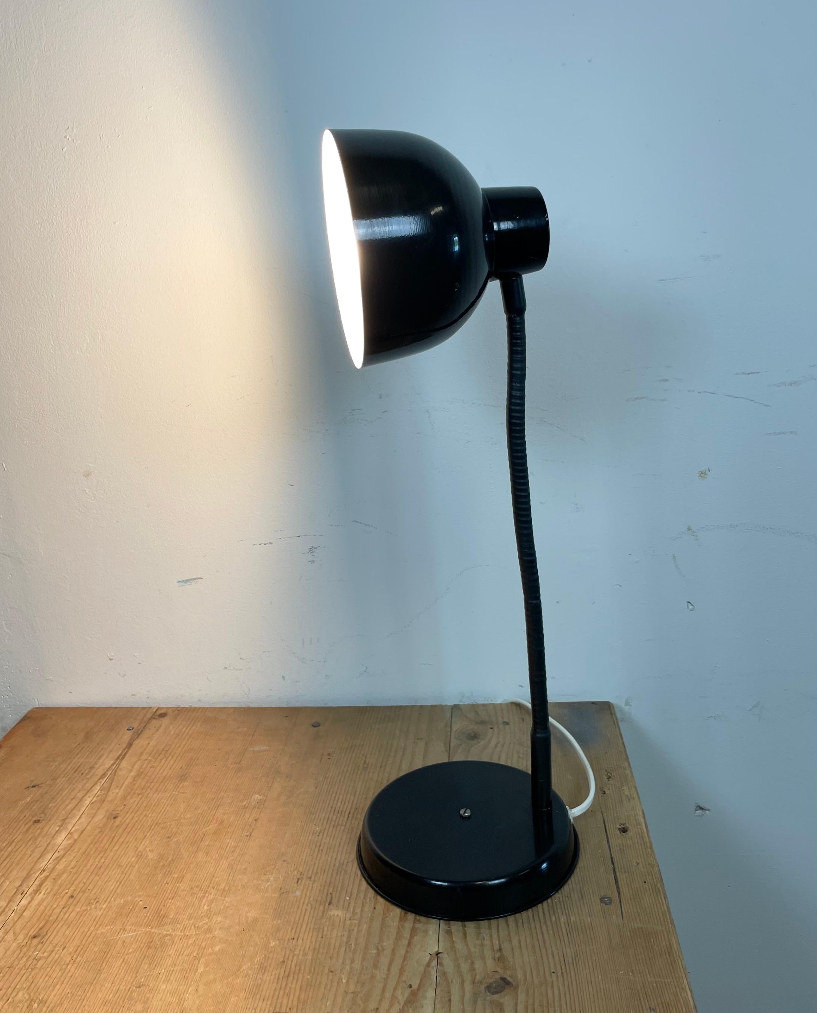 Black Industrial Gooseneck Table Lamp, 1960s For Sale 9