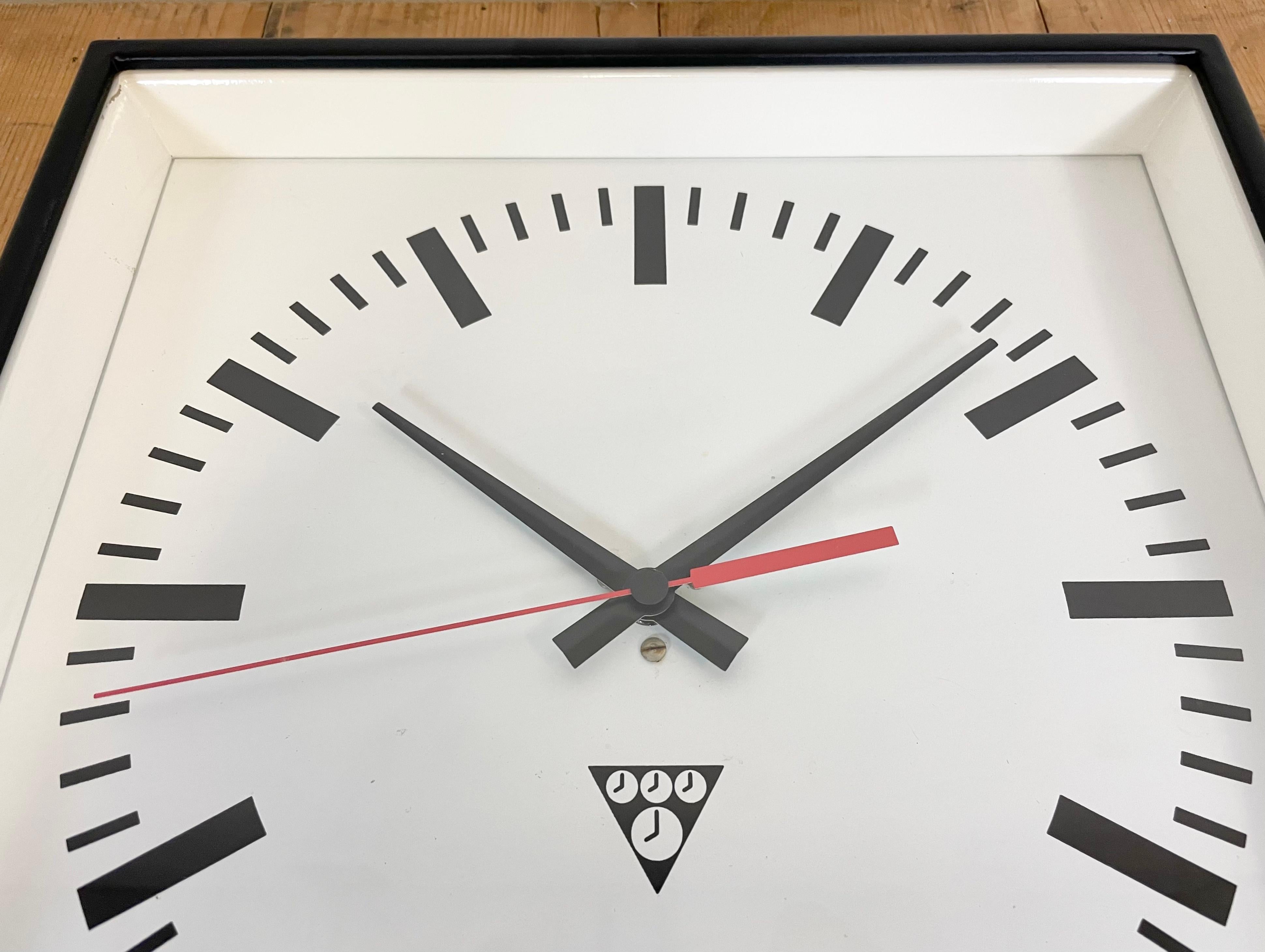 Black Industrial Square Wall Clock from Pragotron, 1970s In Good Condition In Kojetice, CZ