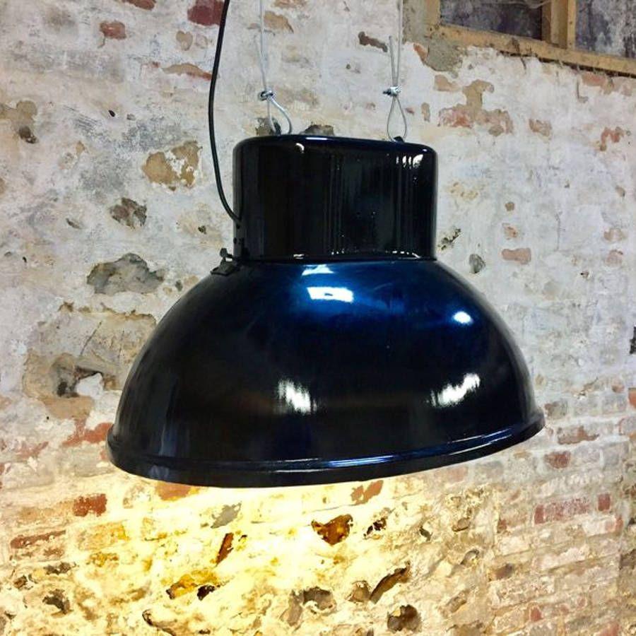 Different quantities and colors. This one is in black color.
Totally restored original, European vintage Industrial pendant lights in steel.

Each one come from old factories in Europe. 

After being cleaned, the electrical parts and the steel