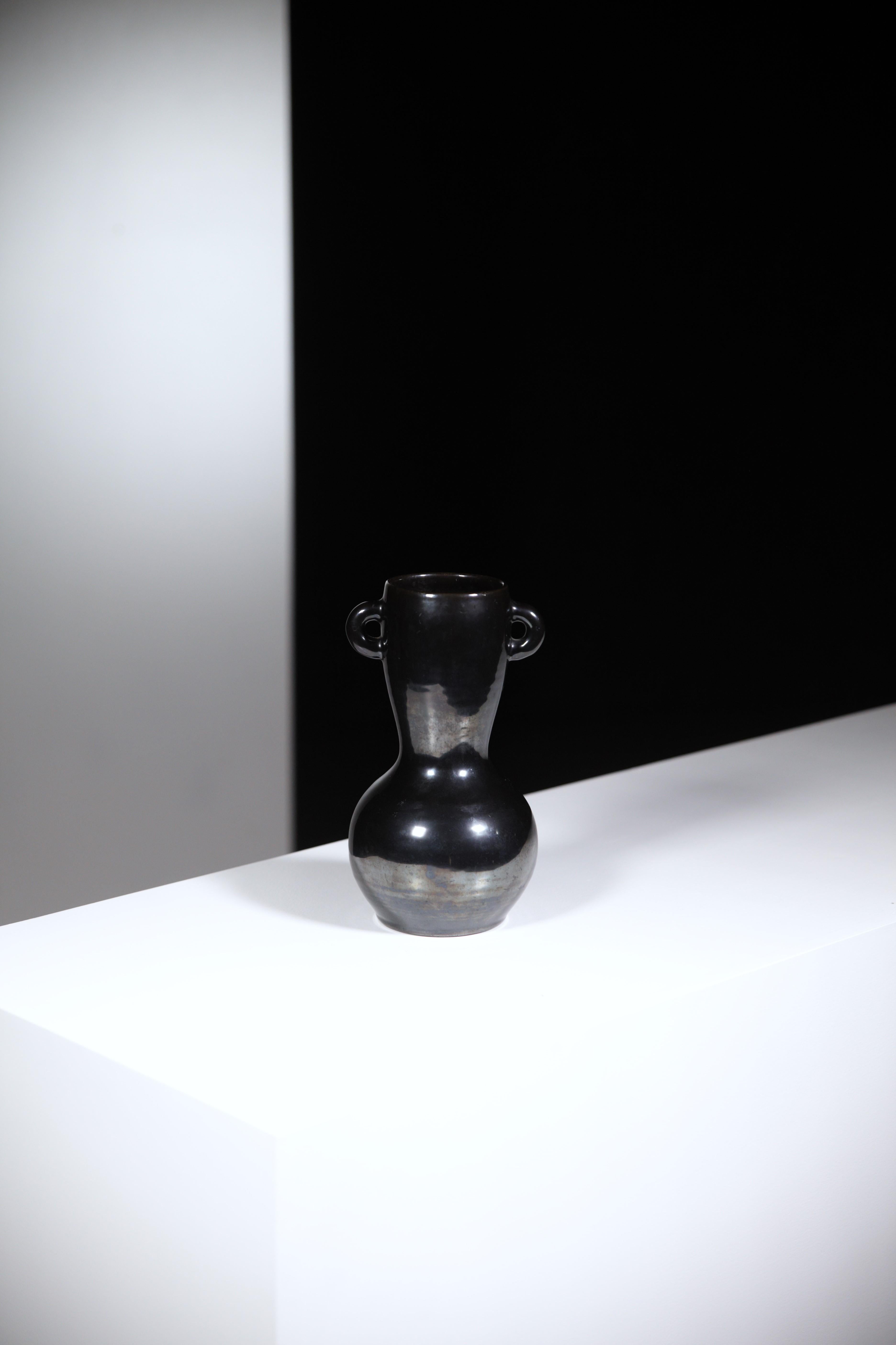 Vase en céramique noire irisée par Les Potiers D' Accolay, France, années 1960 en vente 1