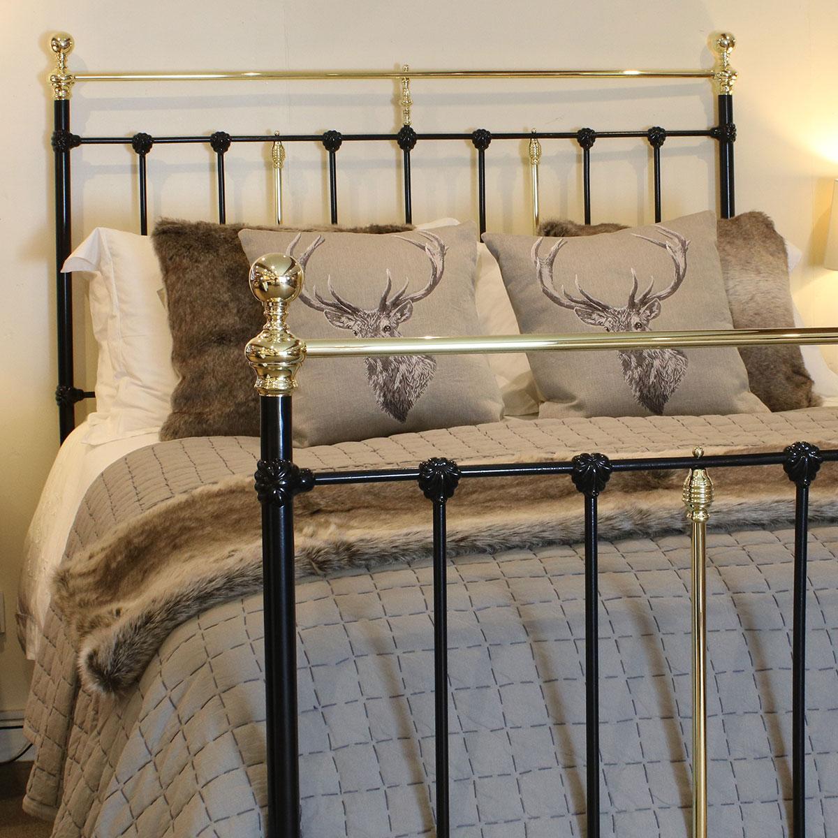 Black Iron and Brass Antique Bed, MK180 4
