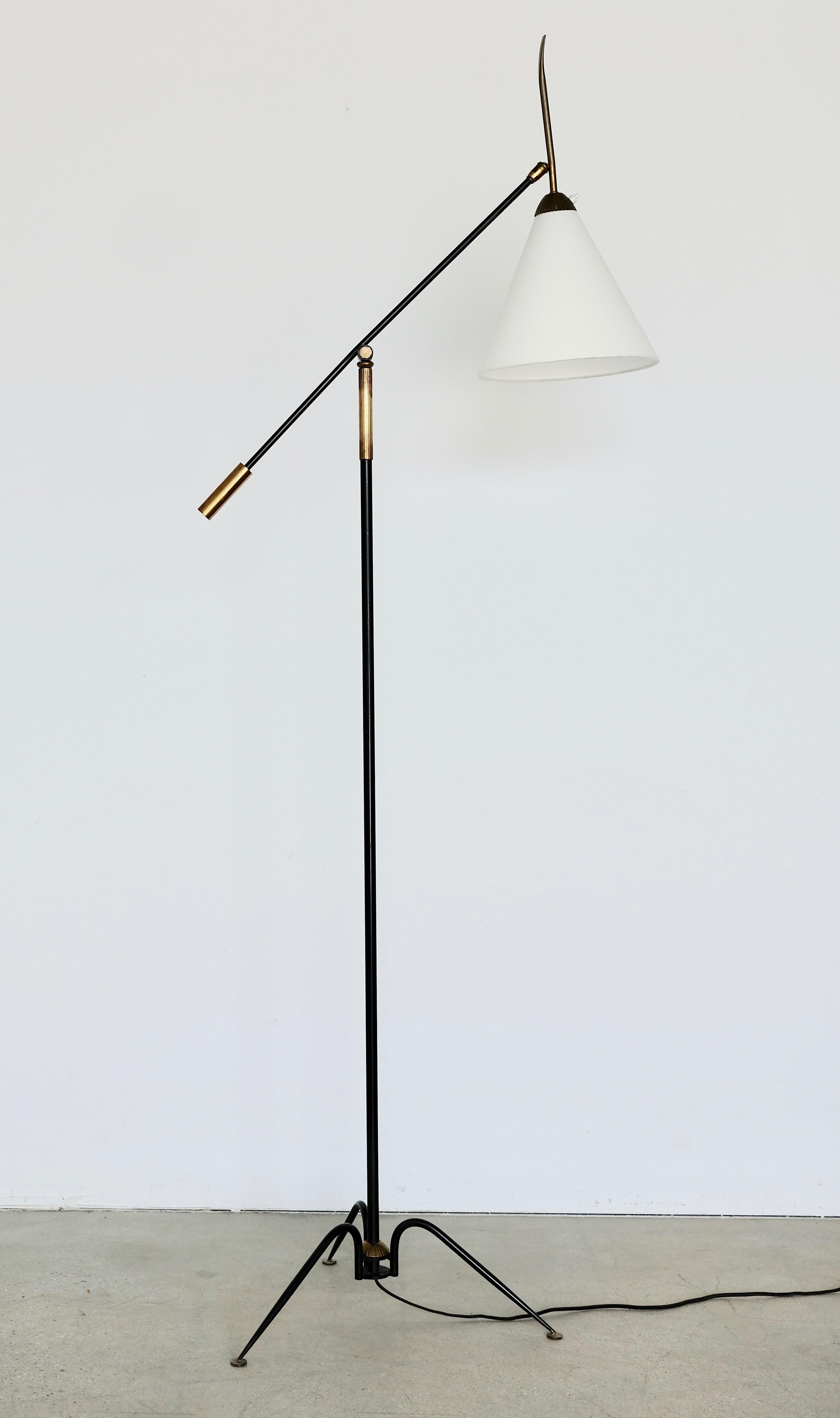 Black Iron and Bronze 1950s Articulated French Floor Lamp In Good Condition In Palm Springs, CA
