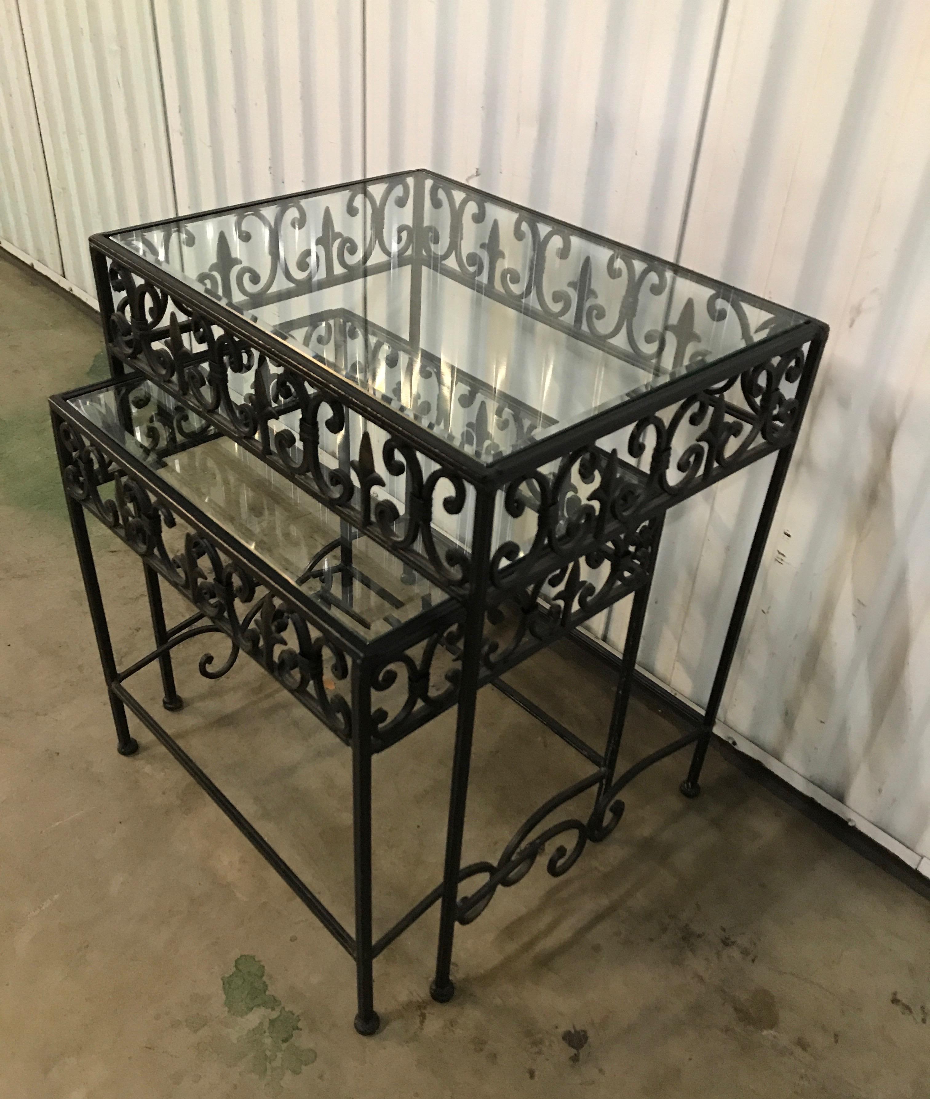 20th Century Black Iron Fleur de Lys Nesting Tables For Sale