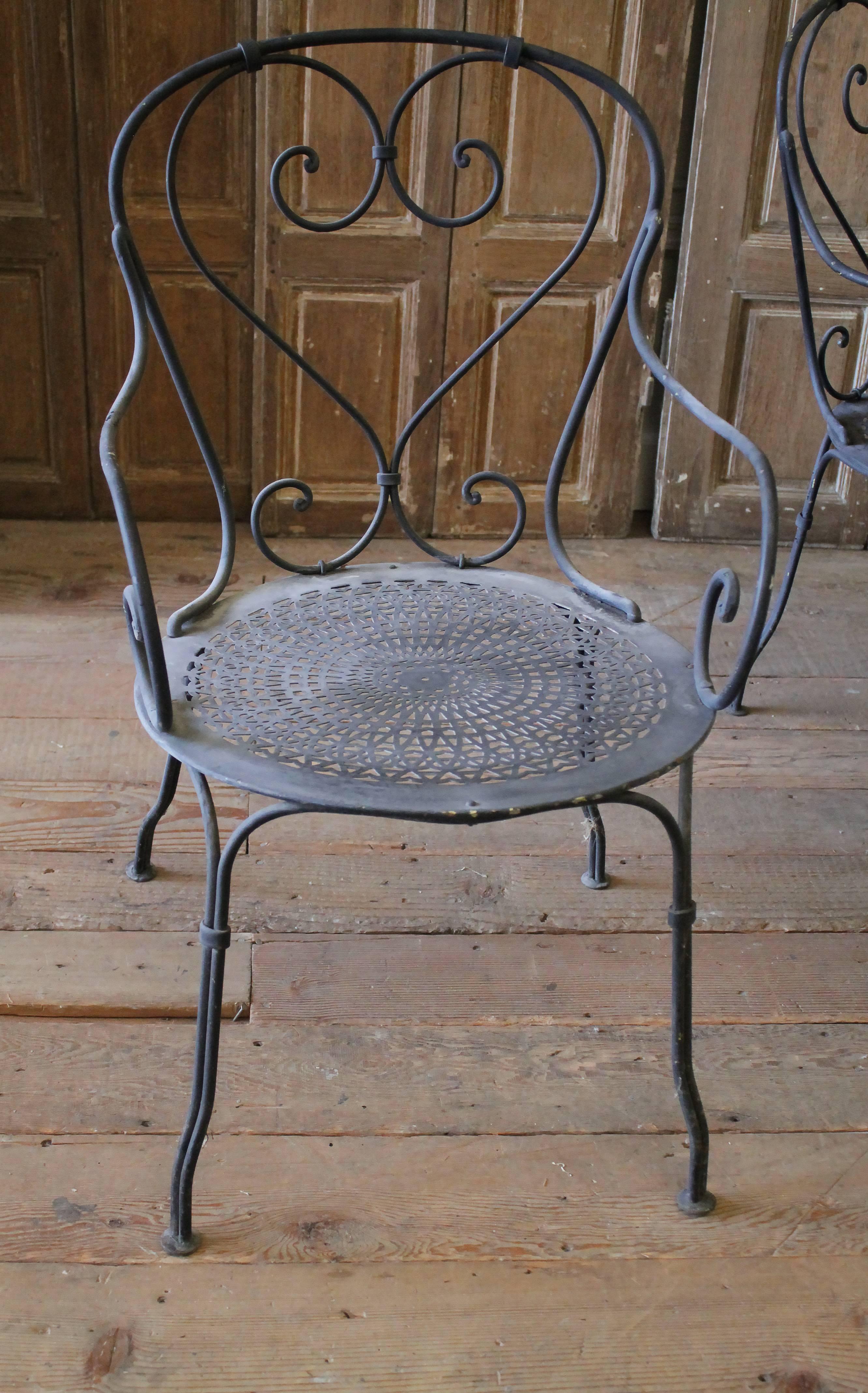 Black Iron French Patio Outdoor Table and Chairs In Good Condition In Old Town Orange, CA