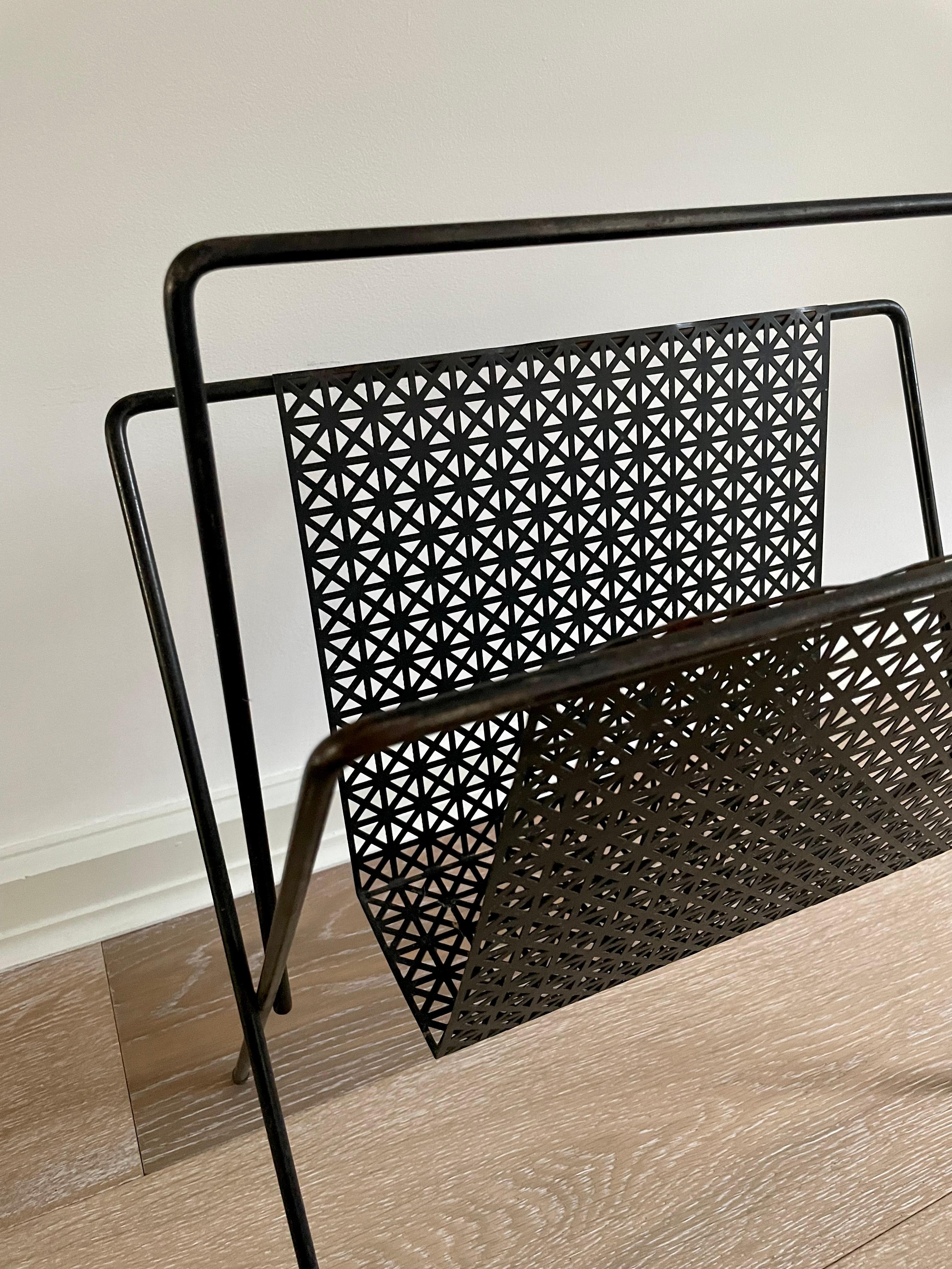Mid-20th Century Black Iron Magazine Rack in the Style of Mathieu Matégot For Sale