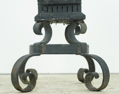 Farol No Eléctrico de Hierro Negro y Vidrio de Escoria Verde en Pie