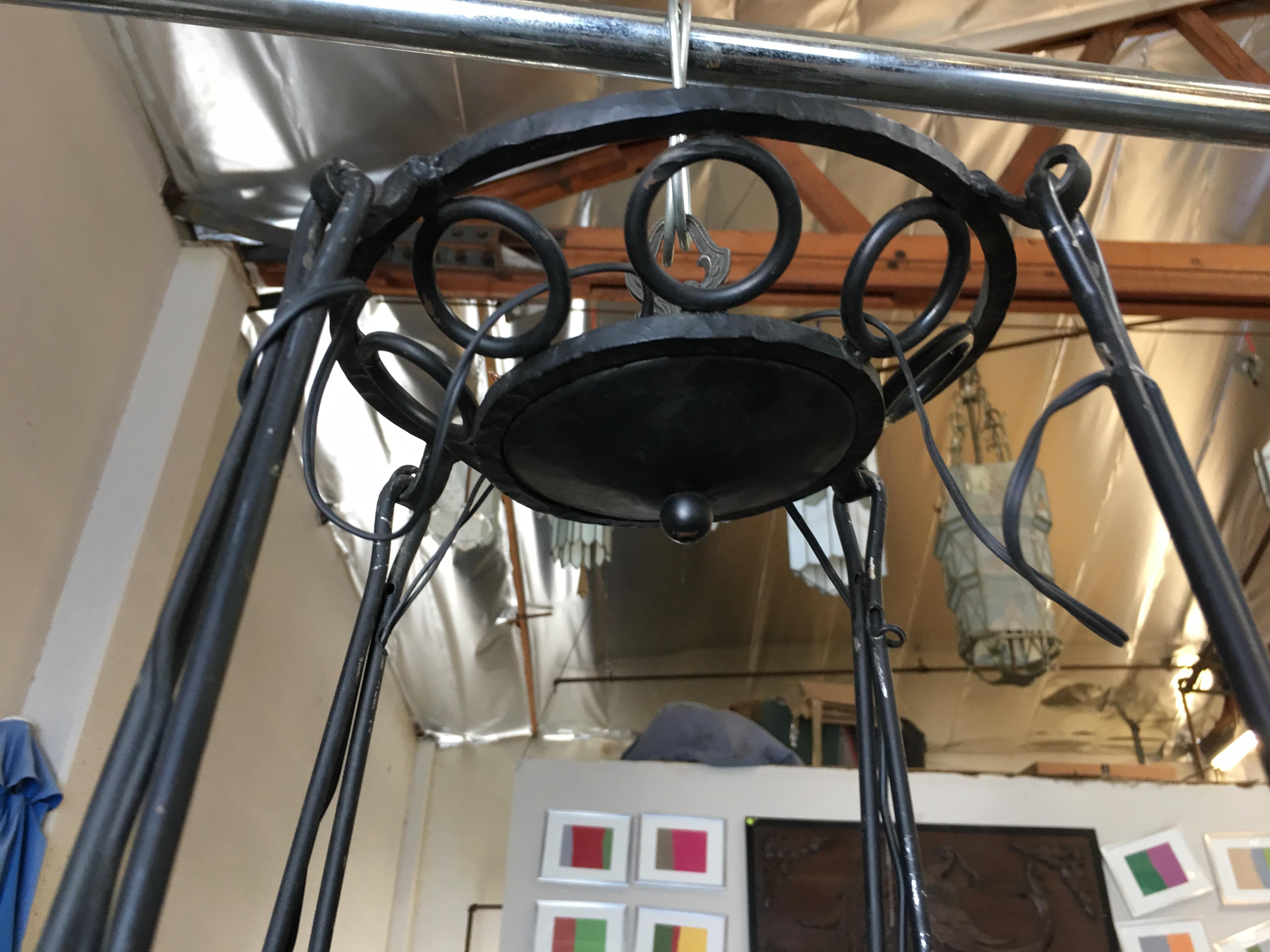 Black Iron Tole 4-Light Chandelier with Alabaster Shades In Excellent Condition For Sale In Van Nuys, CA