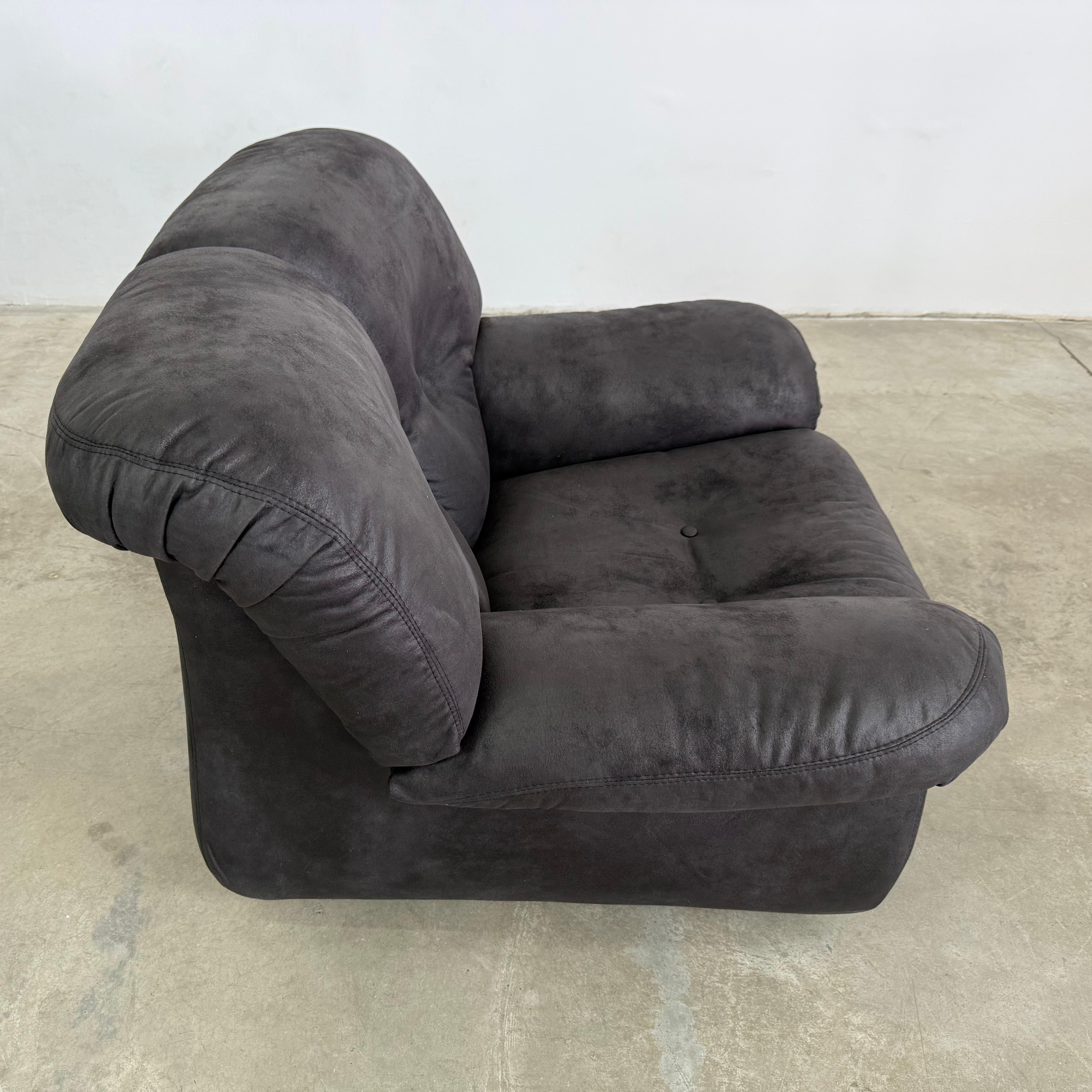 Sillones italianos negros de Pellerossi - Pareja en venta 4