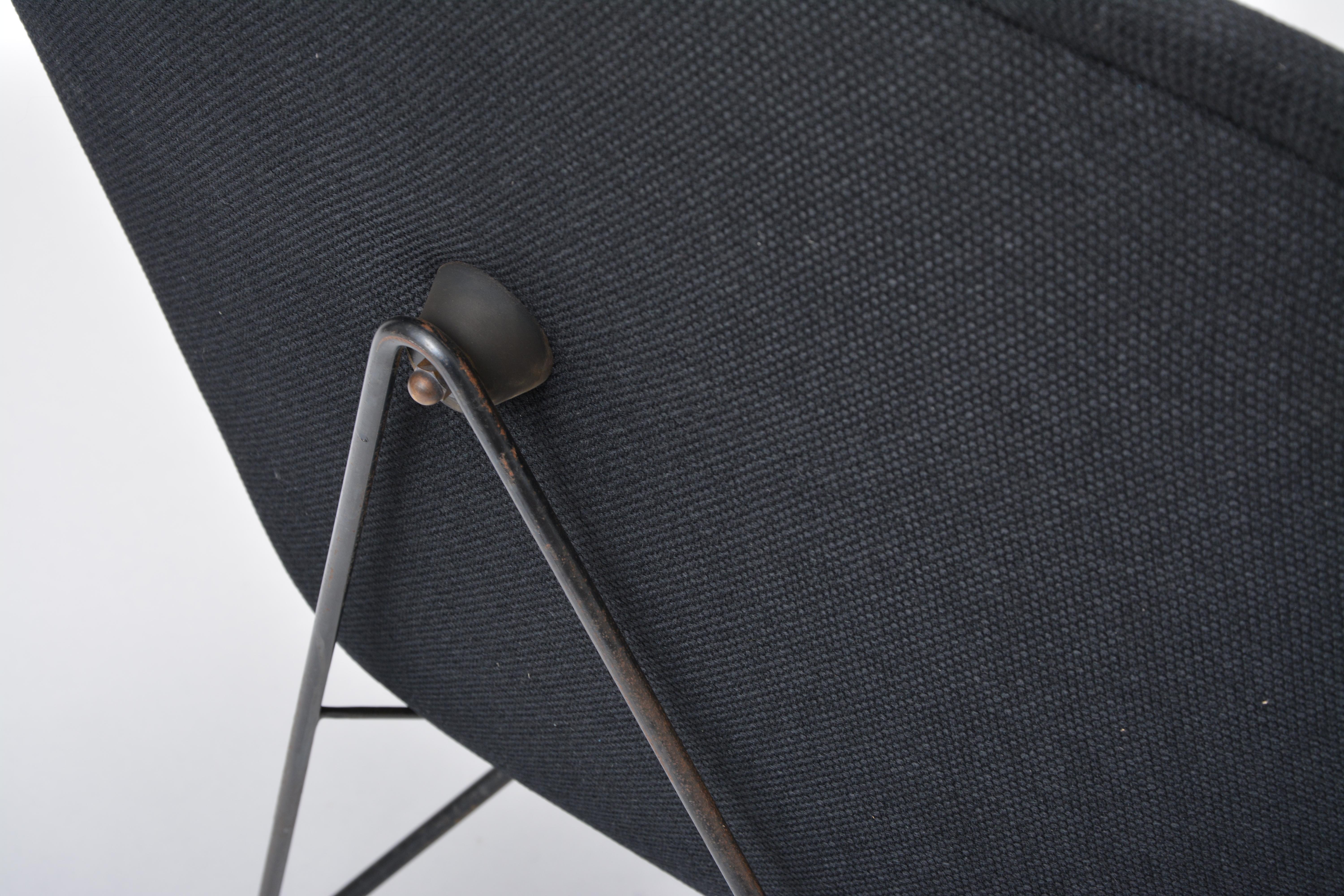 Metal Black Italian Mid-Century Modern Cosmos chair by Augusto Bozzi for Saporiti