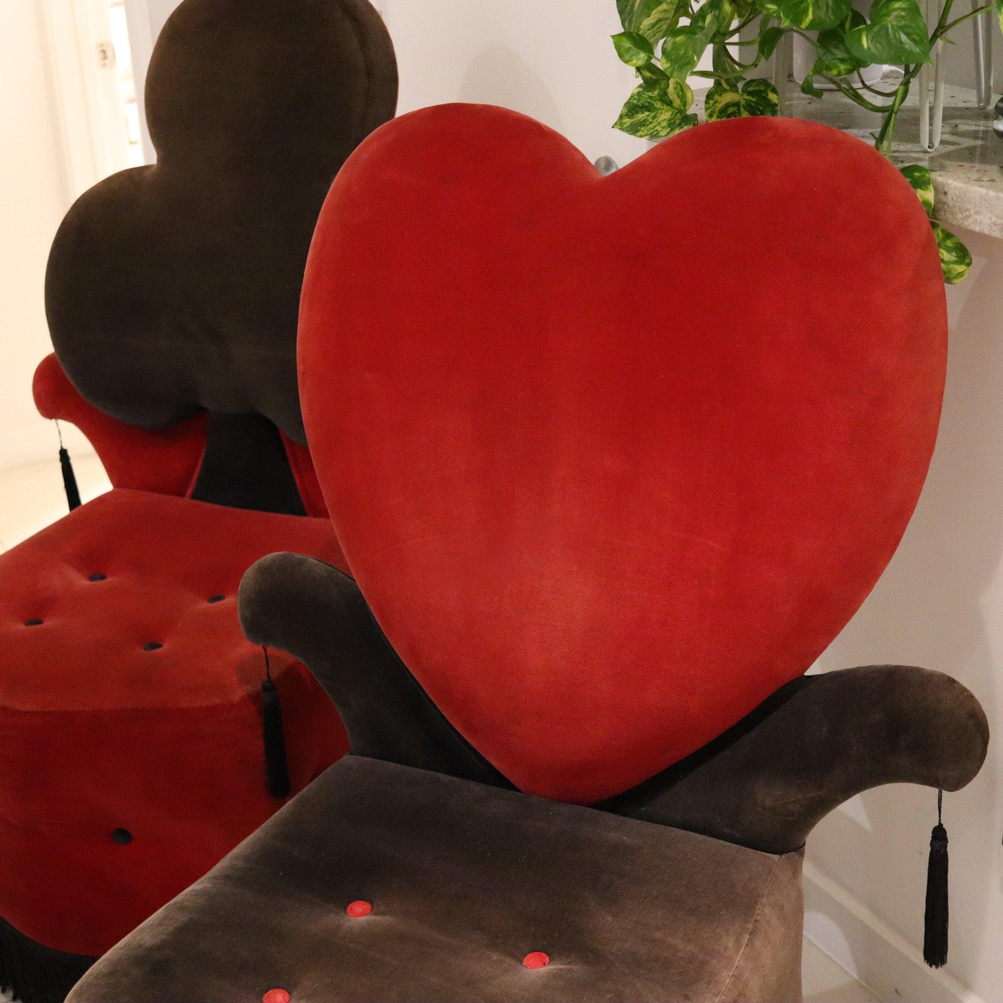 BLACK JACK 1970 Set of Four Large Vintage Playing Card Suit Red & Black Chairs For Sale 3