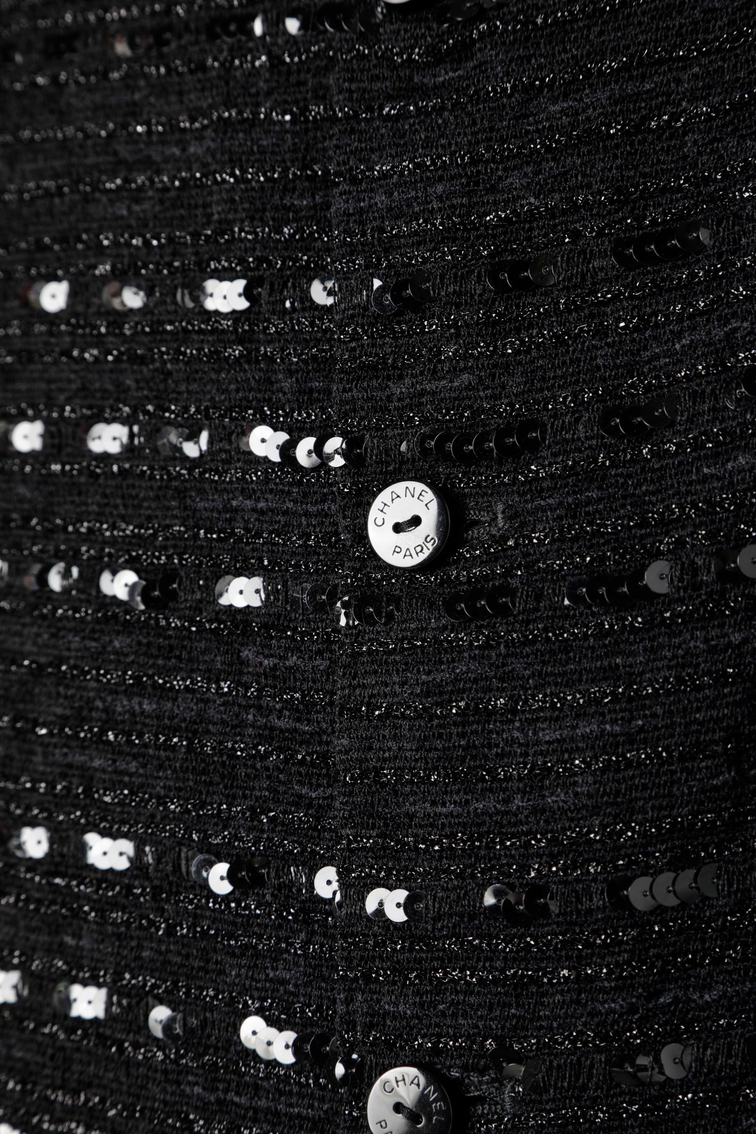 Giacca nera e top in lana, lurex e paillettes Chanel in vendita 6