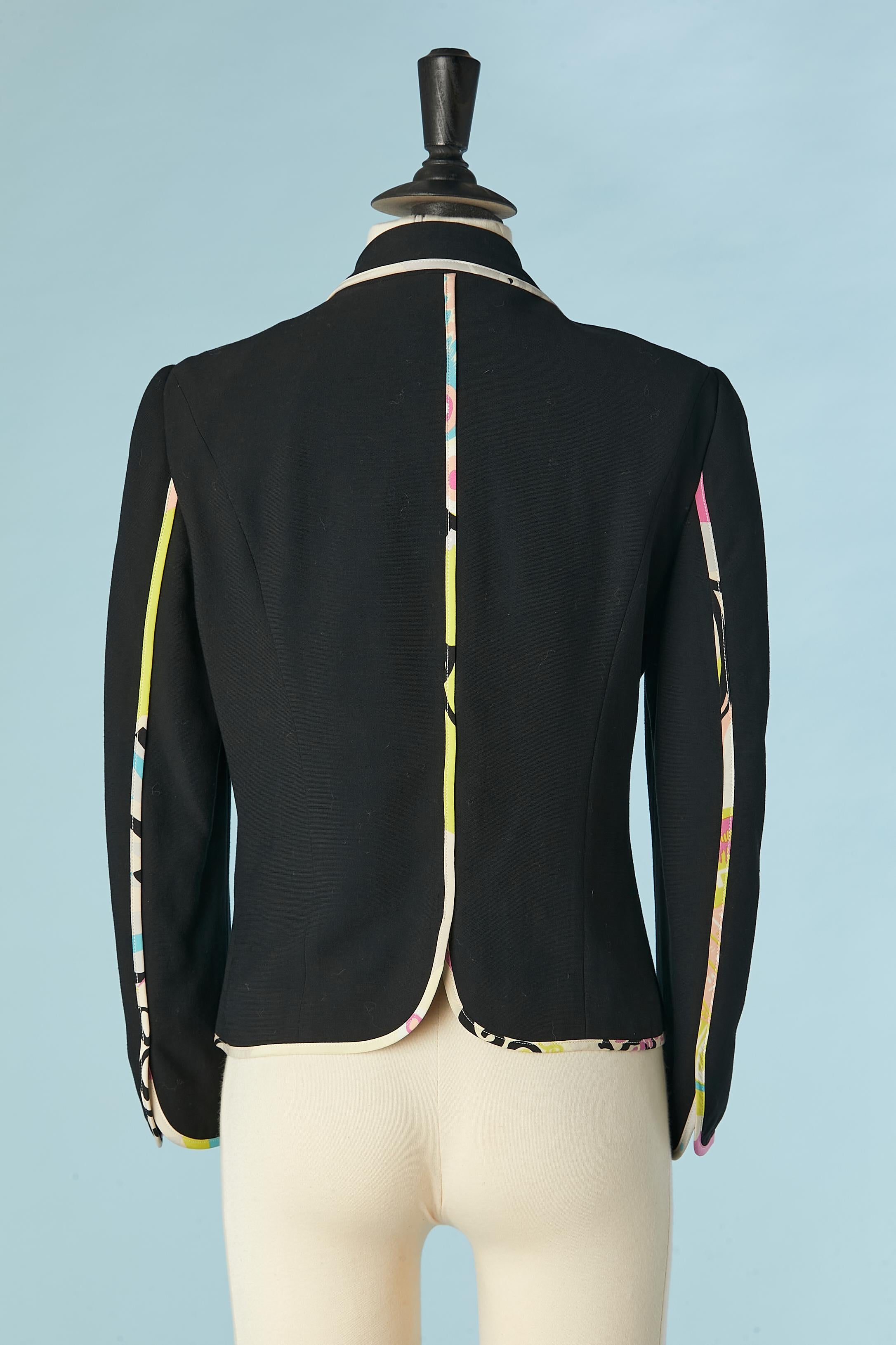 Schwarze Jacke mit Paspelierung und Broschenverzierung Christian Lacroix BAZAR im Angebot 2
