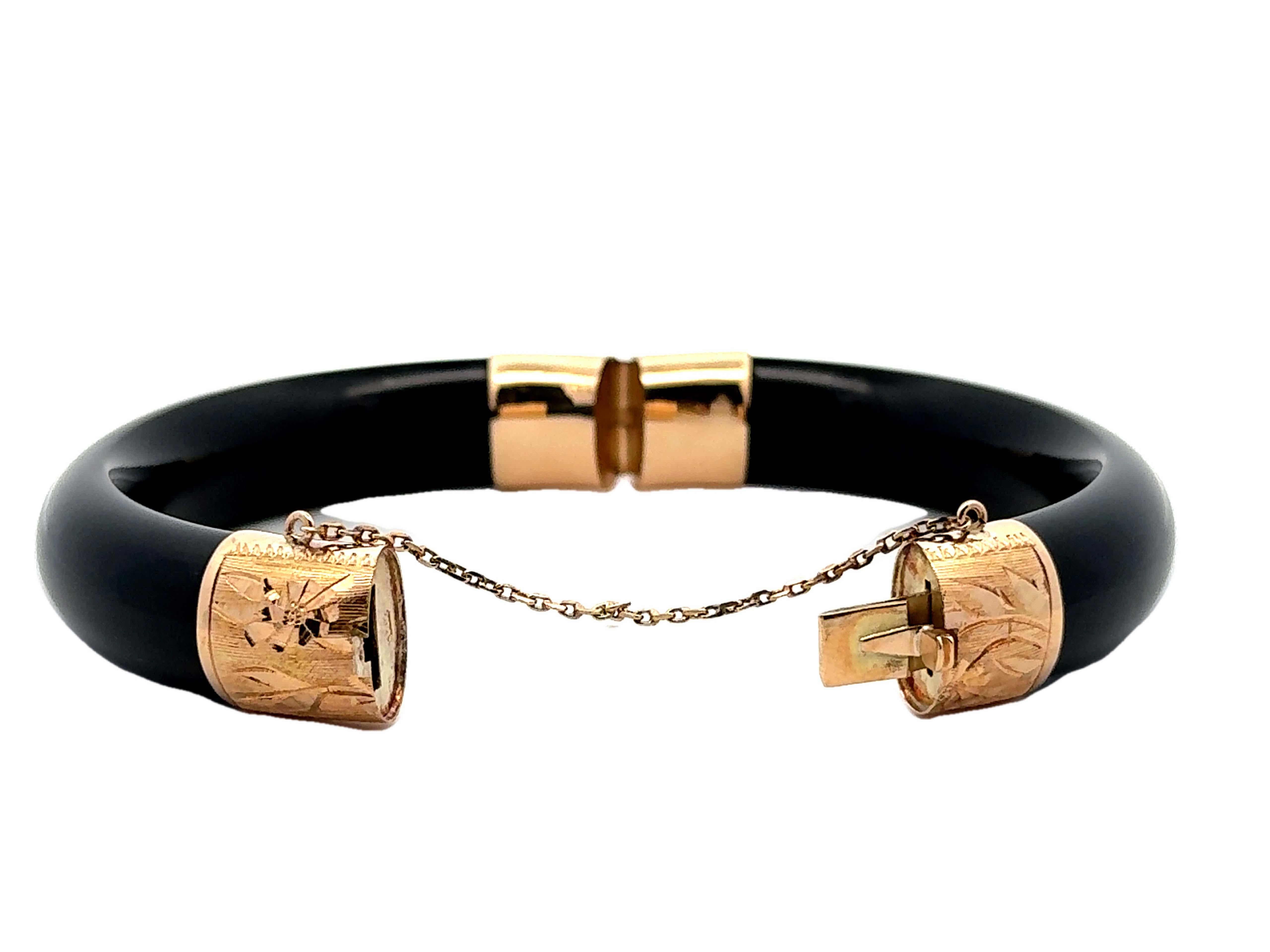 Modern Black Jade Bangle 14k Yellow Gold For Sale