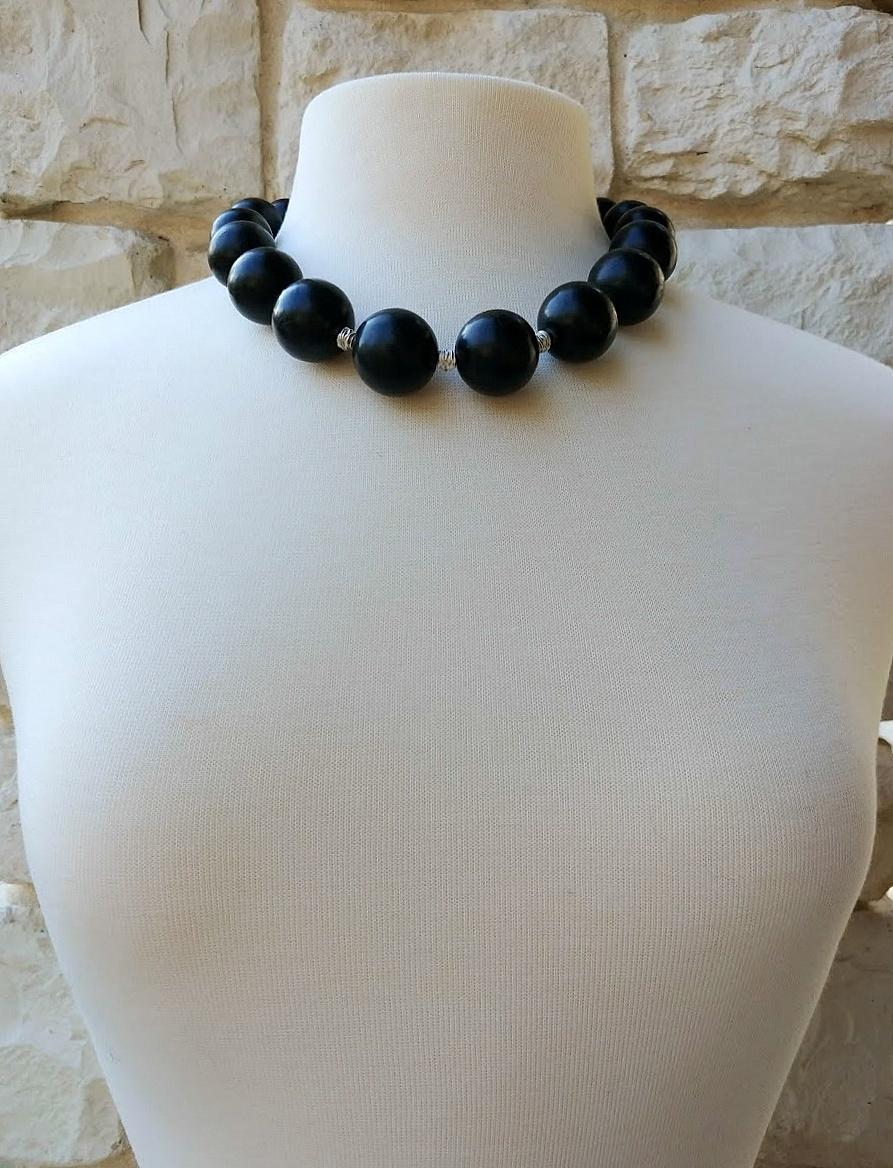 Black Jade Necklace, Eastern Pamir Nephrite For Sale 3
