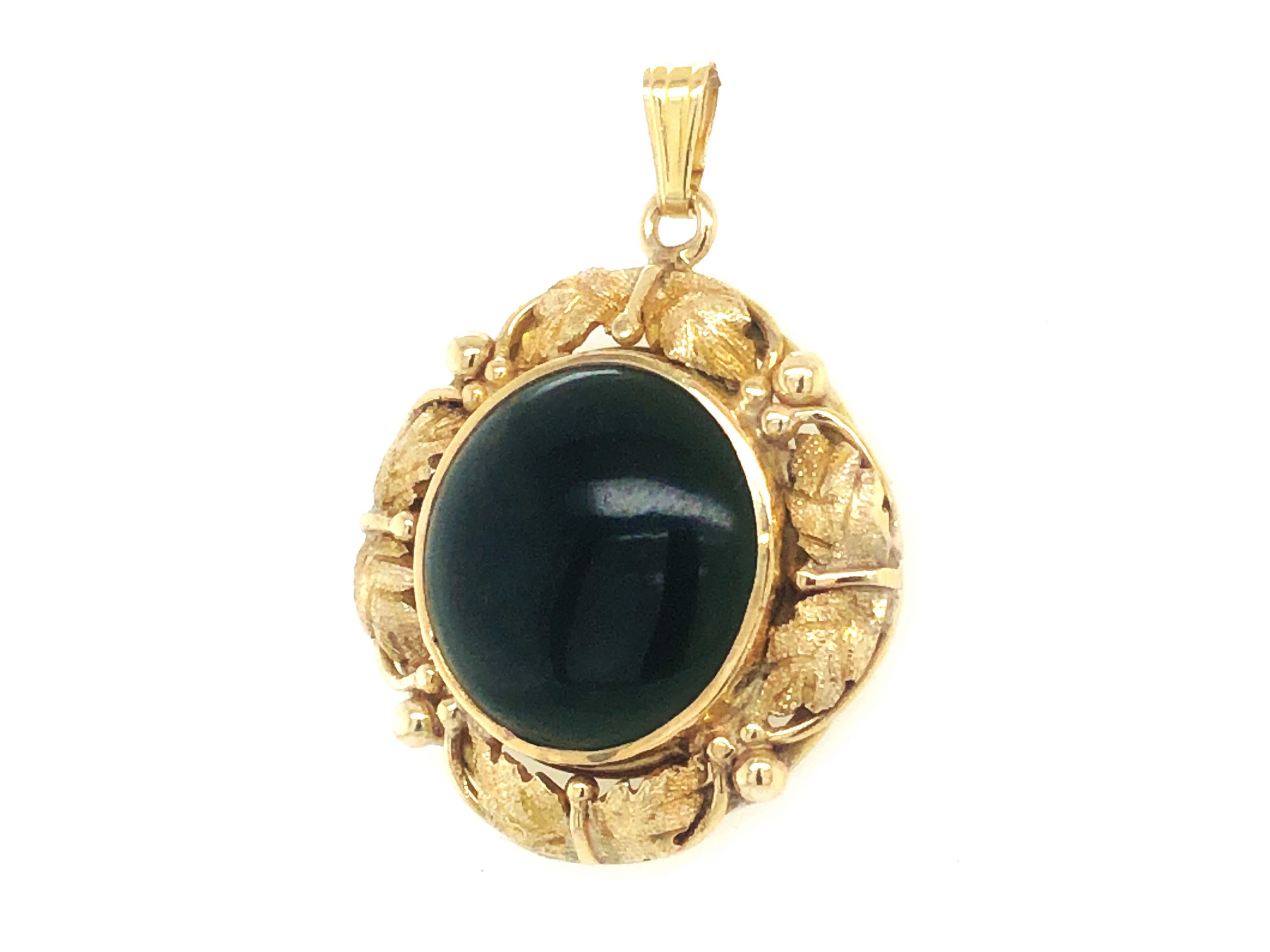 Modern Black Jade Pendant and chain in 14k Yellow Gold