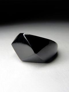 Anello solido di giada nera Raro fiore di tulipano di mezzanotte Gemma naturale Regina della Notte