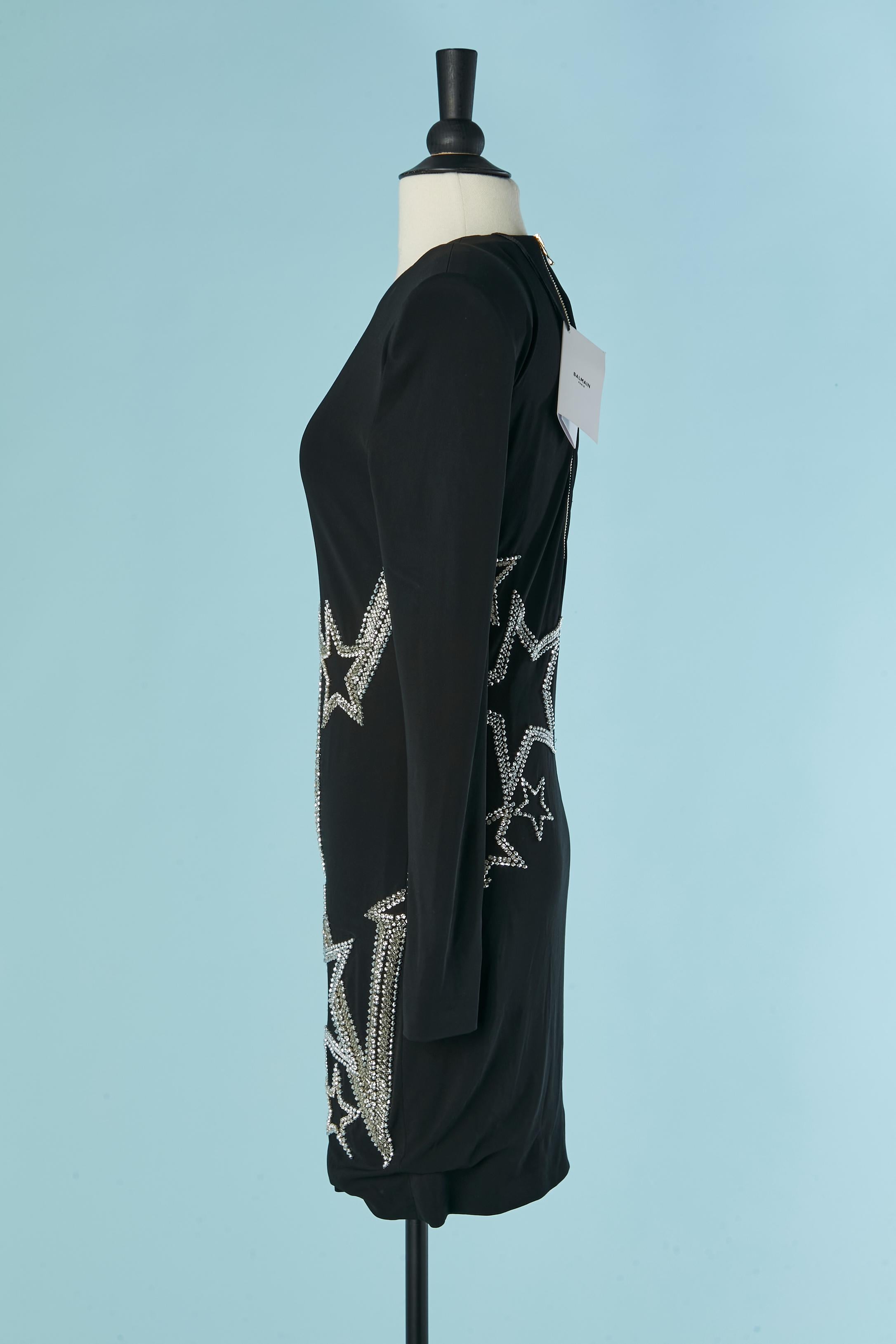 Robe de cocktail en jersey noir avec perles BALMAIN Nouveau avec étiquette Pour femmes en vente