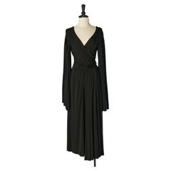 Schwarzes Abendkleid aus Jersey mit weiten Ärmeln von CHRISTIAN DIOR