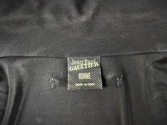 Chemise en jersey noir avec charmes par Jean-Paul Gaultier Homme - France Circa 1995