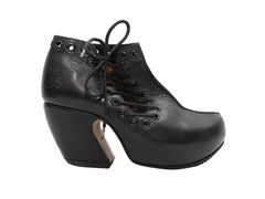 Schwarze John Fluevog Plateau-Stiefeletten mit Schnürung Größe 35