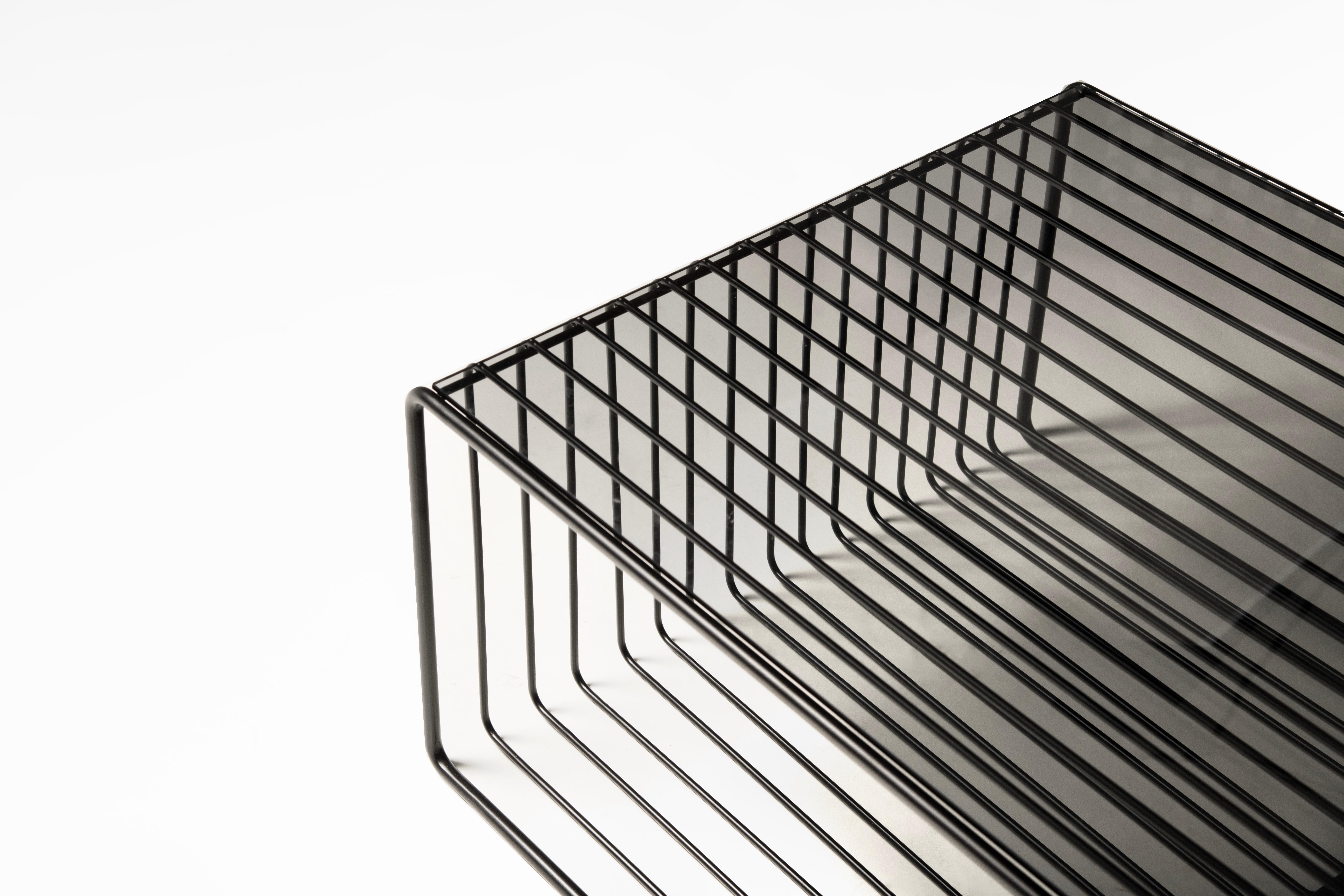Américain Table basse Kaleidoscope noire de Jialun Xiong en vente