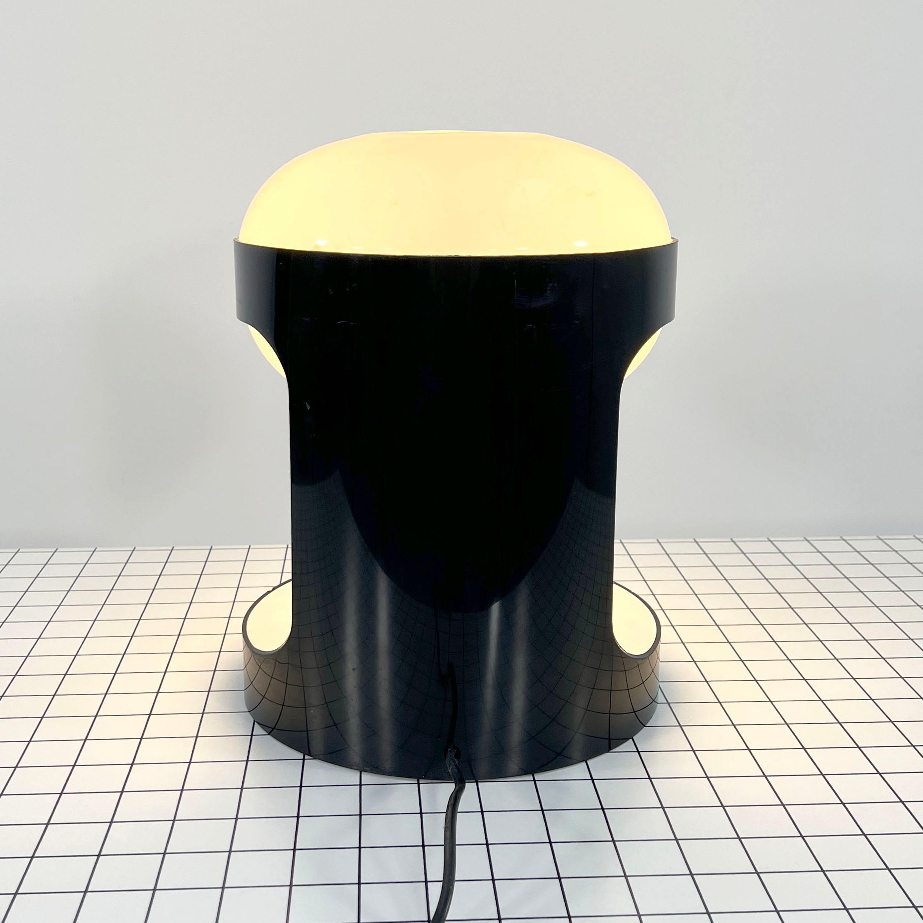 Black KD29 Table Lamp by Joe Colombo for Kartell, 1960s In Good Condition For Sale In Ixelles, Bruxelles
