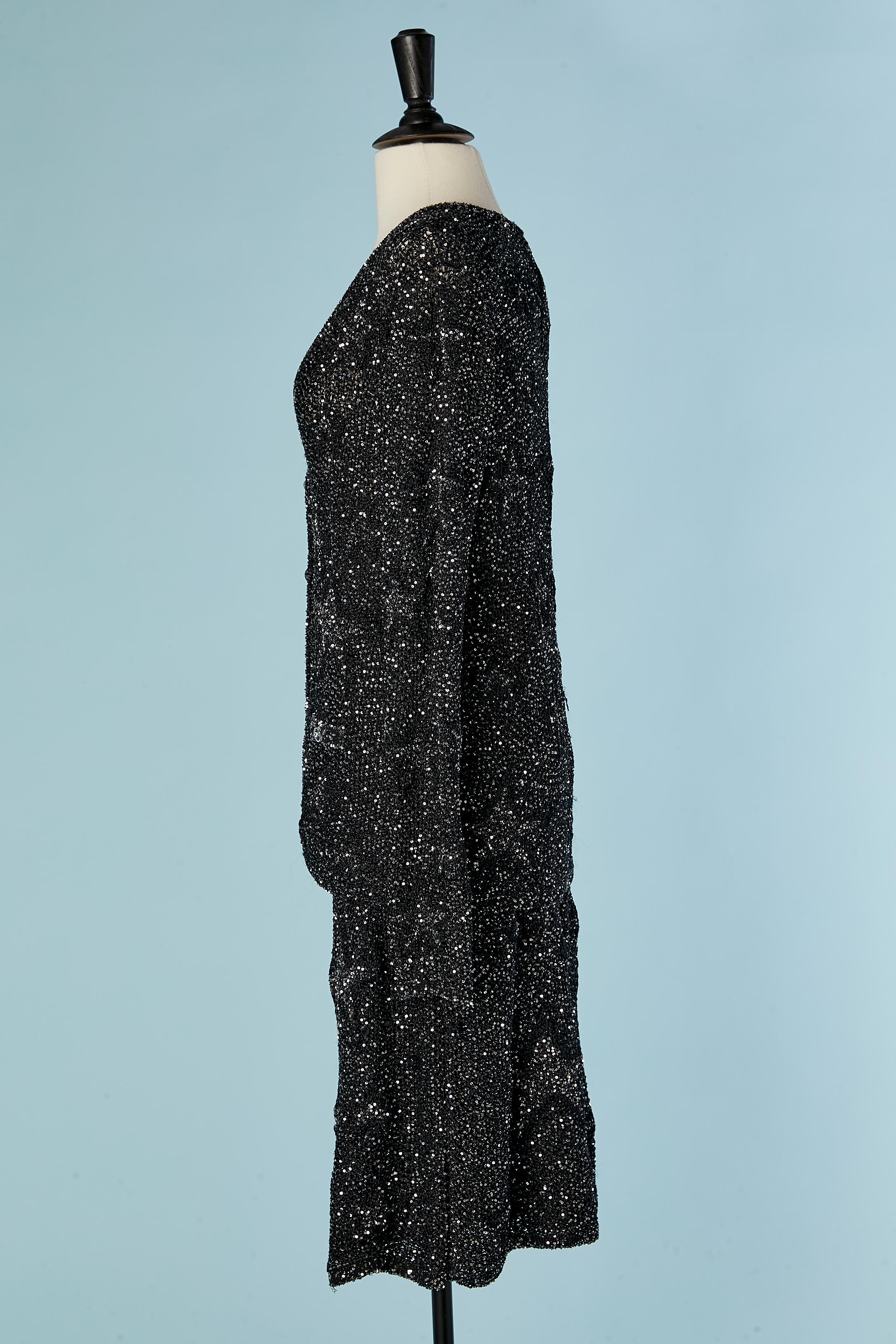 Abito con gonna in maglia nera e paillettes argento con motivo jacquard a stelle Chanel in vendita 2