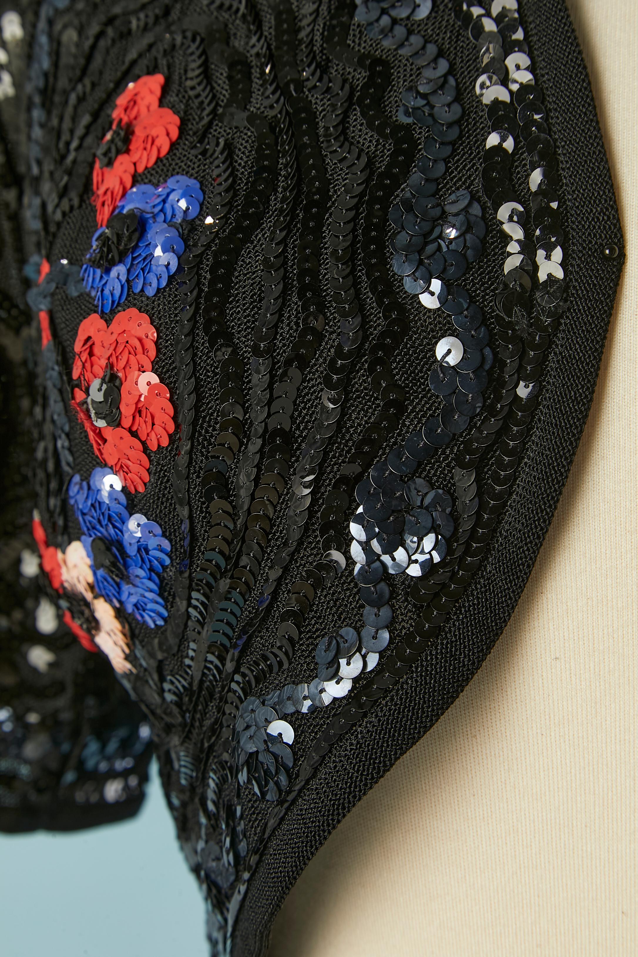 Black knit boléro with black sequin et flower sequins embroideries Sonia Rykiel  In Excellent Condition For Sale In Saint-Ouen-Sur-Seine, FR