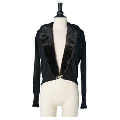 Cardigan en tricot noir avec col en fourrure amovible et doublure en dentelle