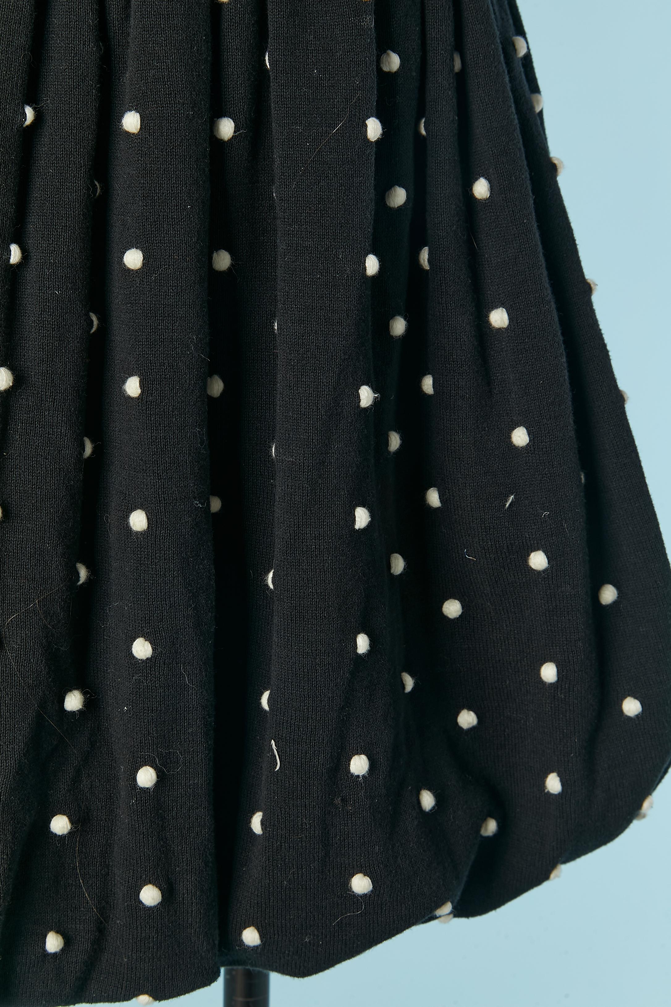 Vestido de punto negro con lunares blancos RED VALENTINO en Excelente estado para la venta en Saint-Ouen-Sur-Seine, FR
